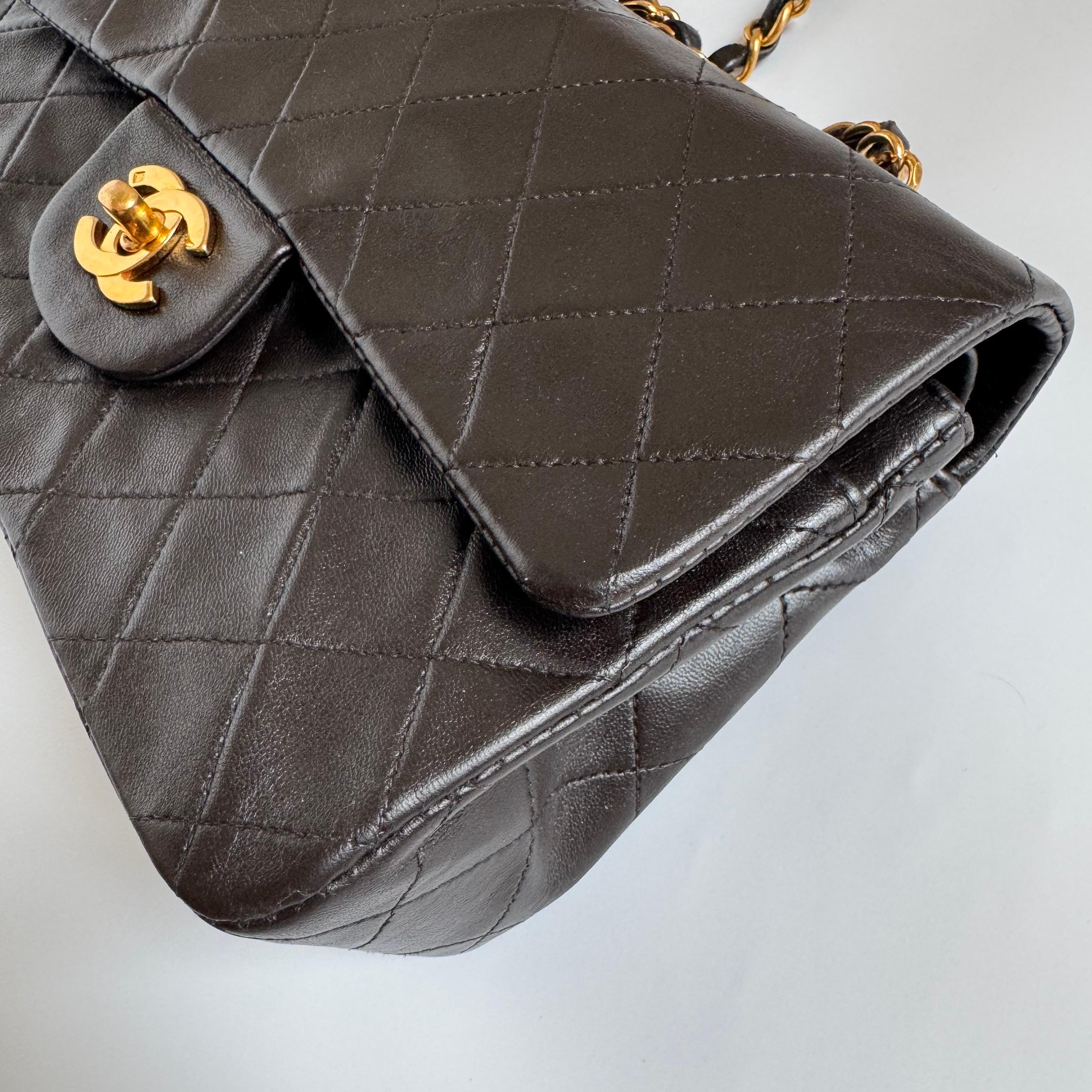 Chanel Classic Flap Small Dark Chocolate Brown Lambskin Leather with 24k GHW For Sale 4