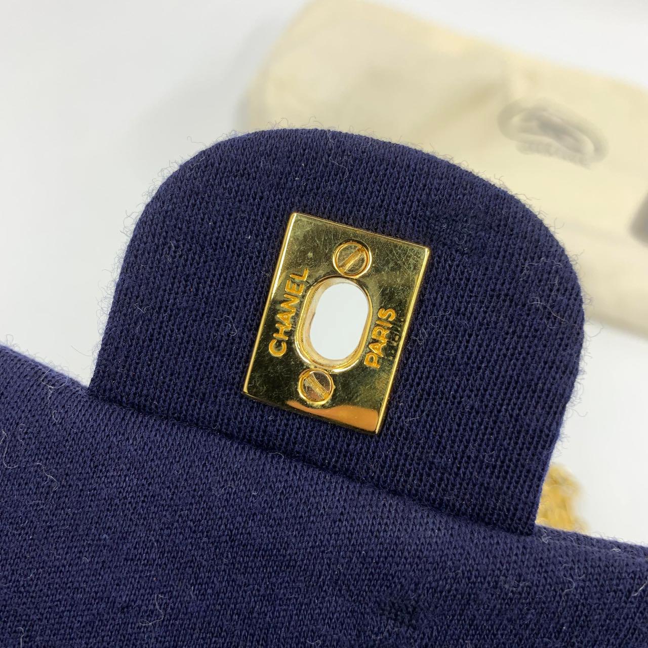 Chanel Classic Flap Small Vintage Navy Fabric 24k Gold Hardware Chain Strap im Angebot 2
