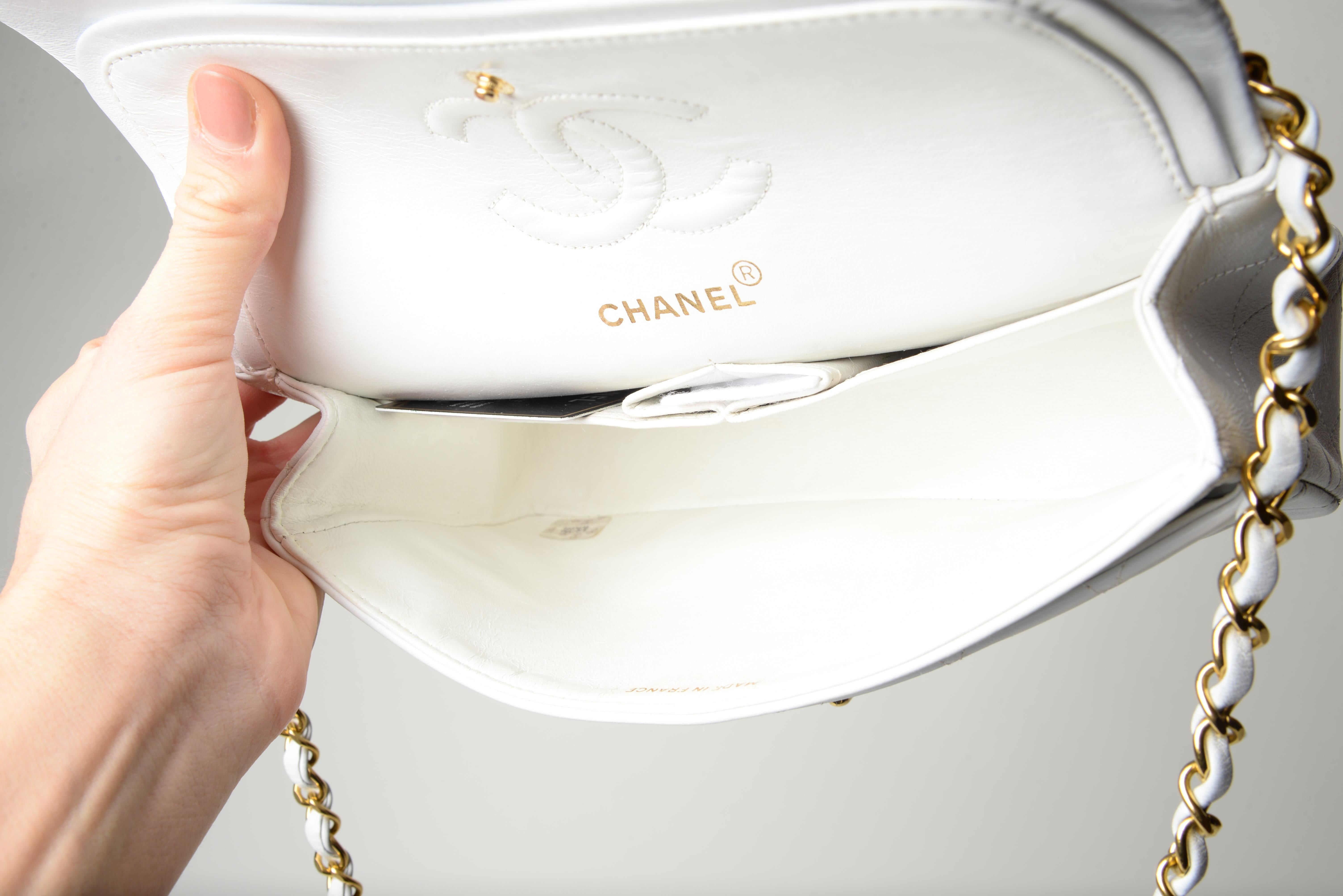 Chanel Classic Flap Small White Lambskin  6