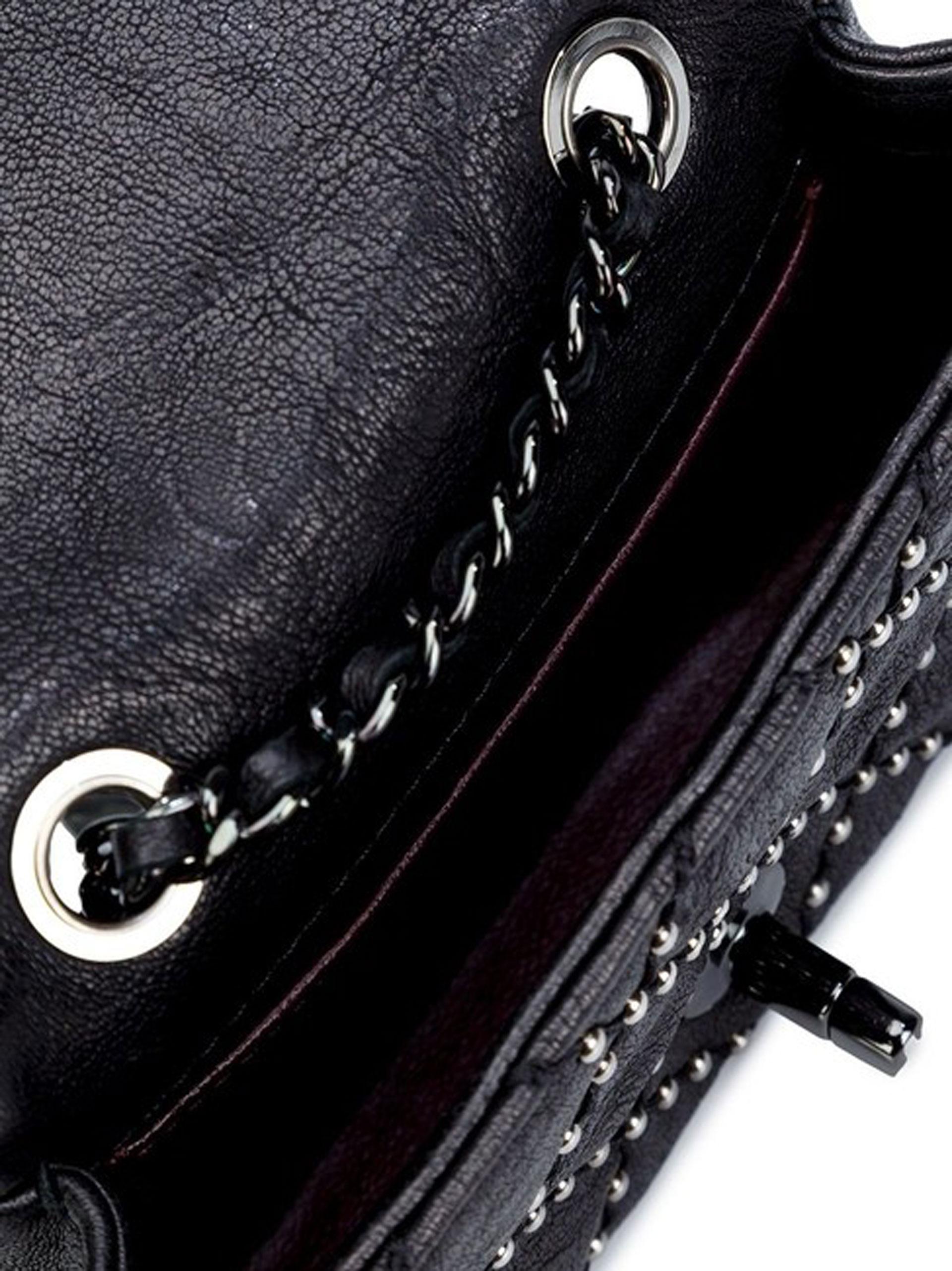 Femenino o masculino Chanel Classic Flap So Studded Mini Dallas Bolso cruzado de piel negro en venta