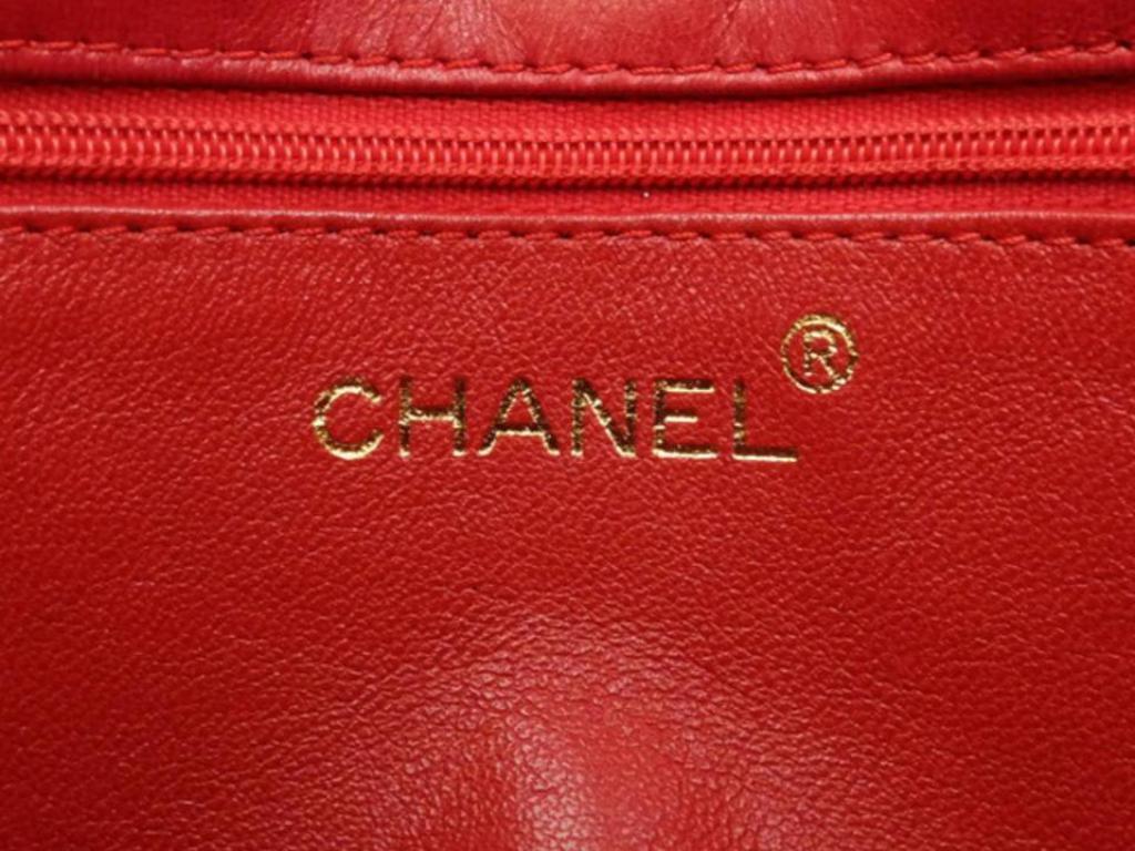 Chanel Classic Flap Strand Square Mini 221924 Red Leather Shoulder Bag For Sale 2