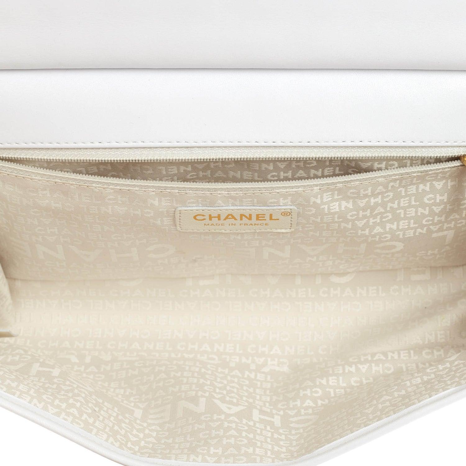 Chanel Classic Flap Two Tone Limited Edition Schwarz-Weiß-Lammfell-Ledertasche im Angebot 8