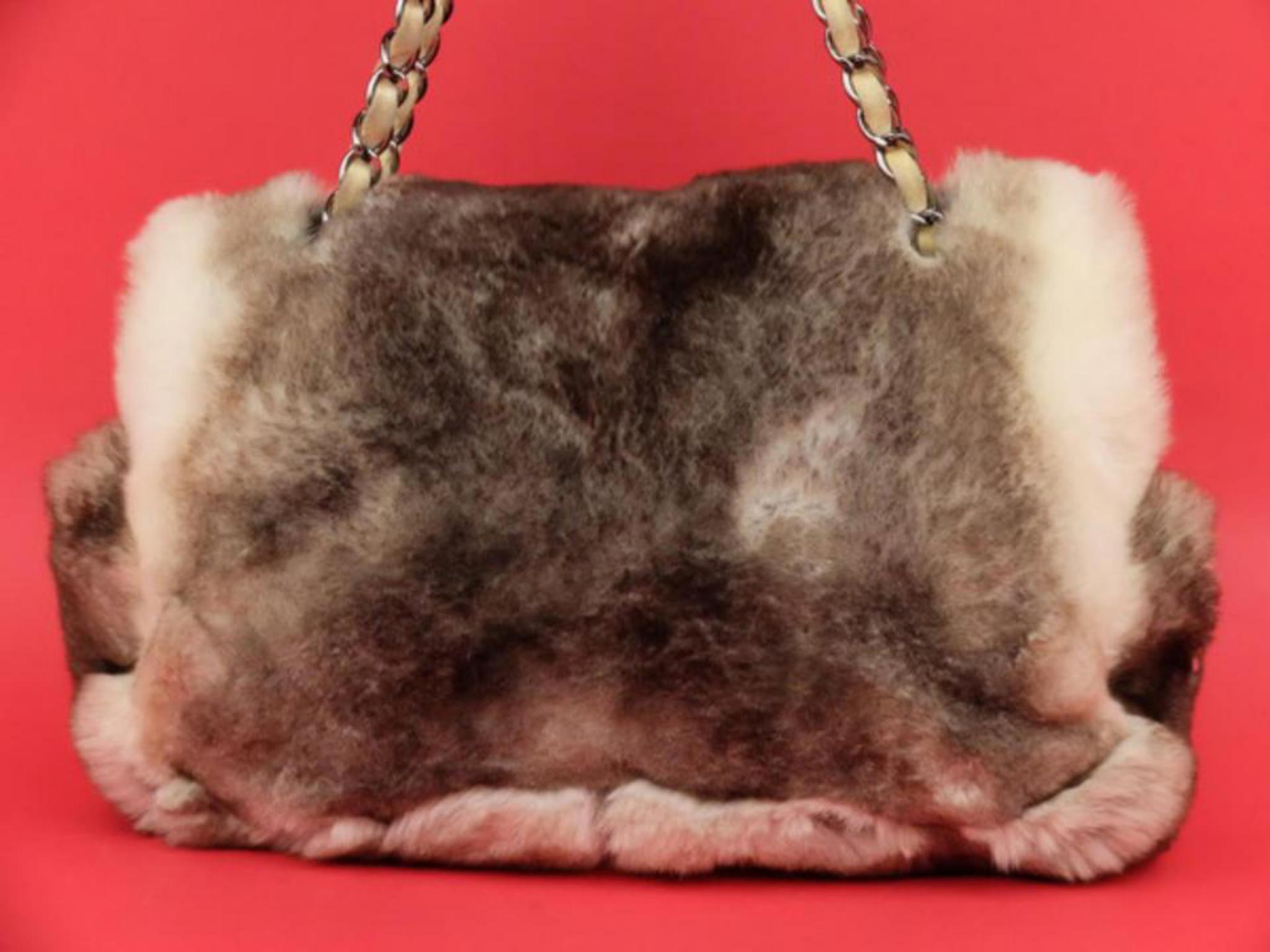 Chanel Classic Flap ( Ultra Rare 225013 Brown X Ivory Chinchilla Fur Shoulder Ba For Sale 1