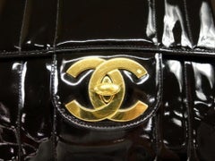 Chanel Classic Flap Vertical Quilted Jumbo 233086 Black Leather  Cross Body Bag