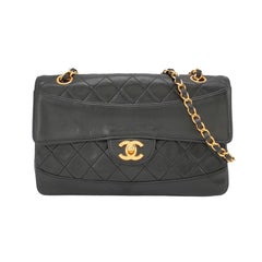 Chanel Classic Flap Vintage 1989 Piel de cordero negra con herrajes de oro de 24k
