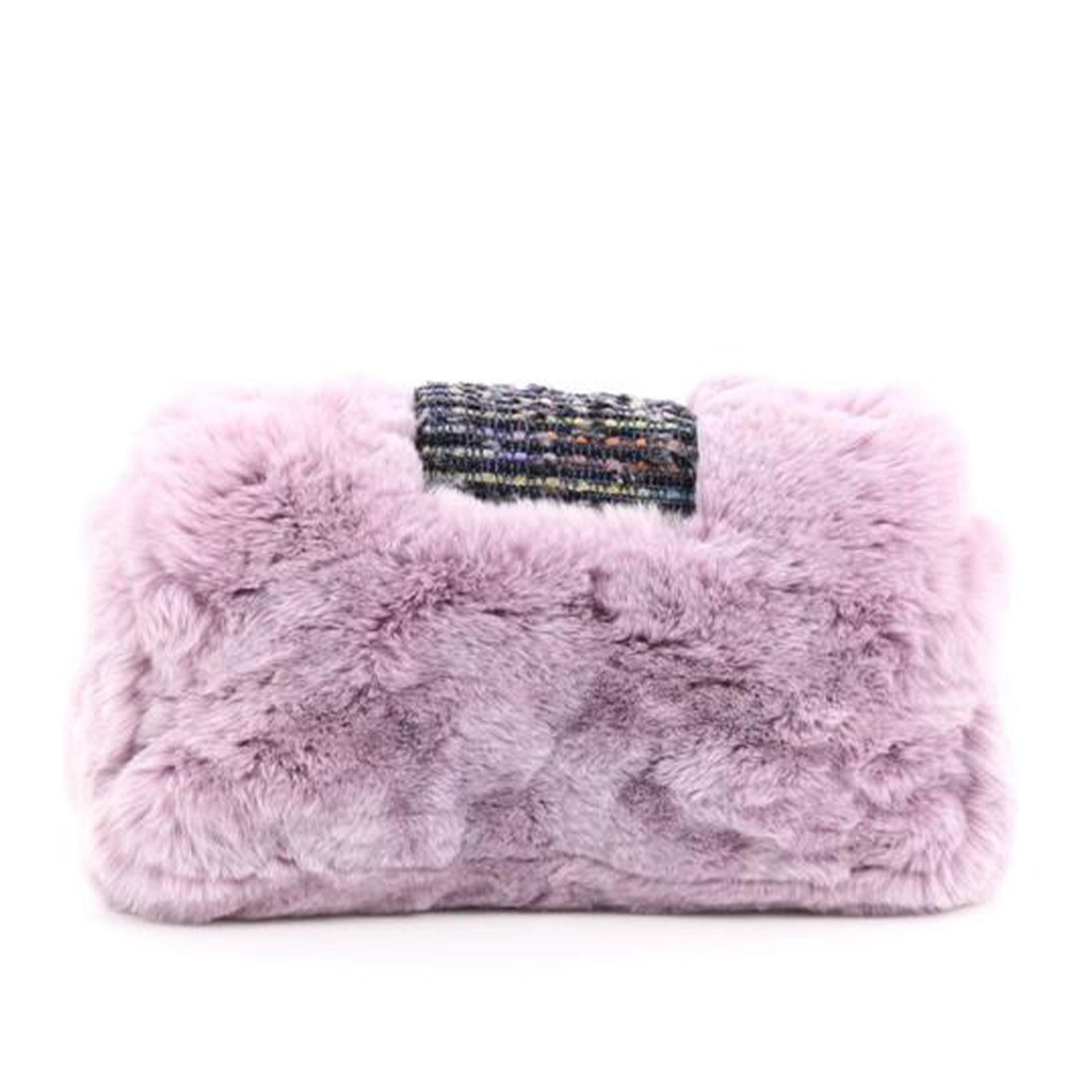 Chanel Classic Flap Vintage 2000s Pink & Grey Tweed and Fur Cross Body Bag In Good Condition In Miami, FL