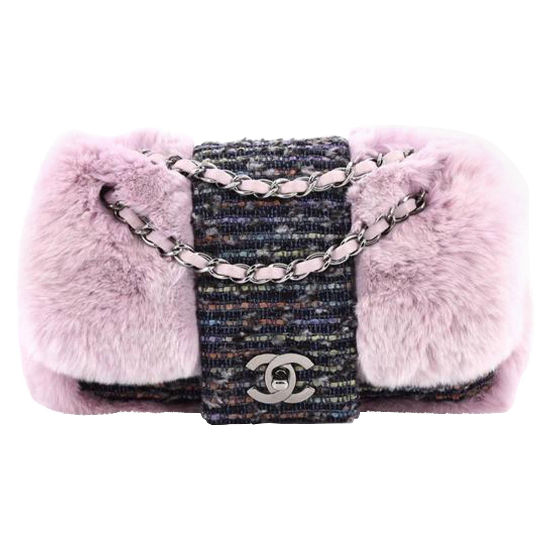 Women's or Men's Chanel Rare 2005 Vintage Classic Flap Pink & Grey Tweed Fur Cross Body Bag