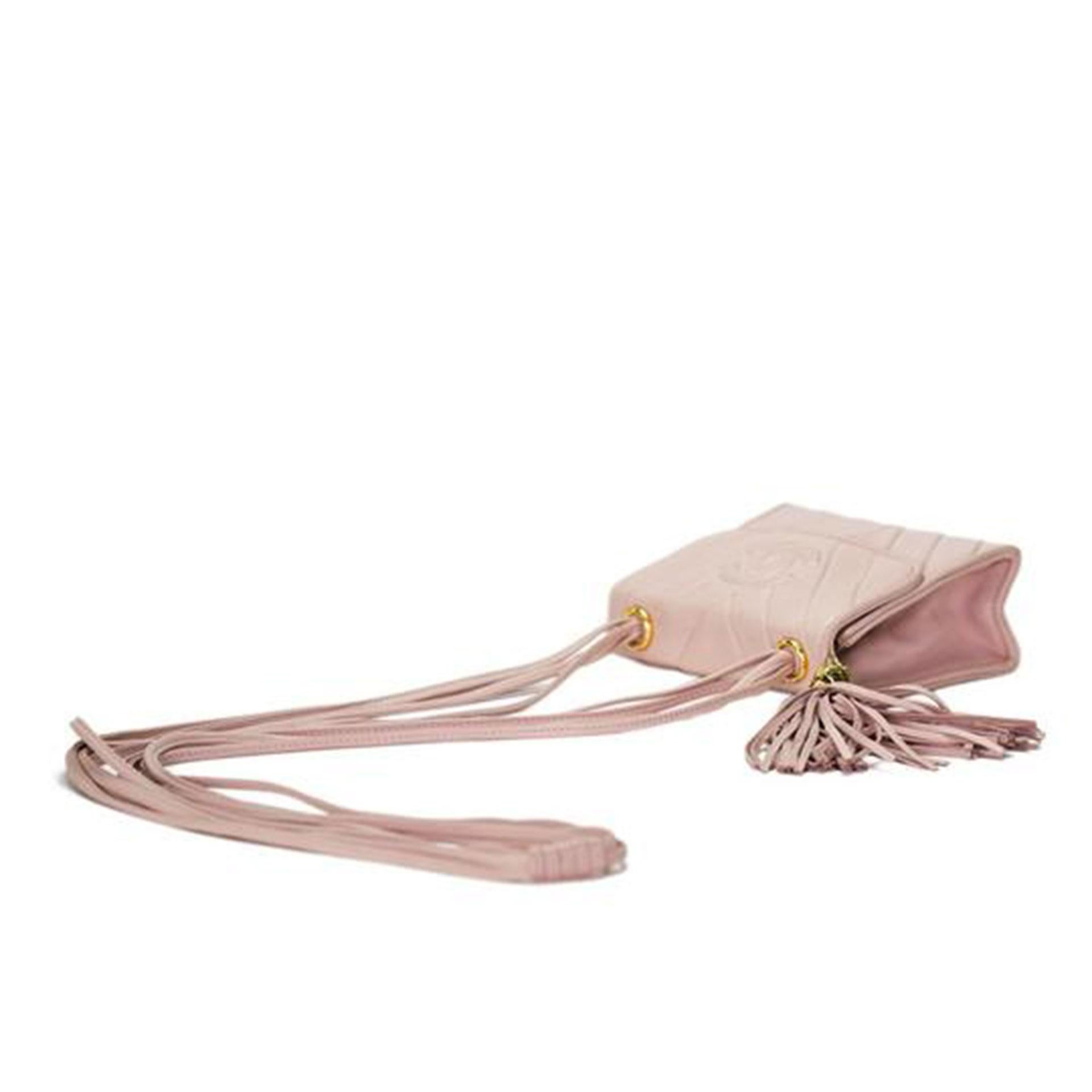 Beige Chanel Classic Flap Vintage 90's Soft Chevron Fringe Pink Lambskin Leather Bag For Sale
