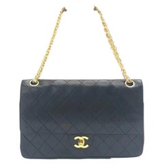Chanel Classic Flap Vintage Black Lambskin Leather with Gold Chain