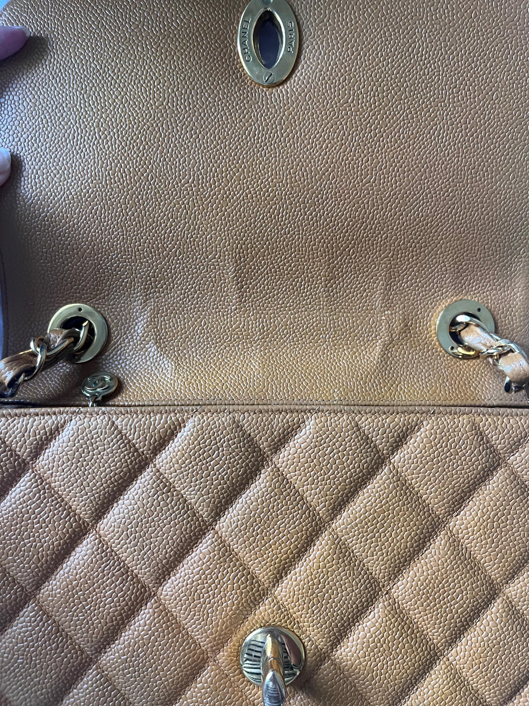 Chanel Classic Flap Vintage Camel Caviar Leather 24k Gold Plated Big CC Logo For Sale 13