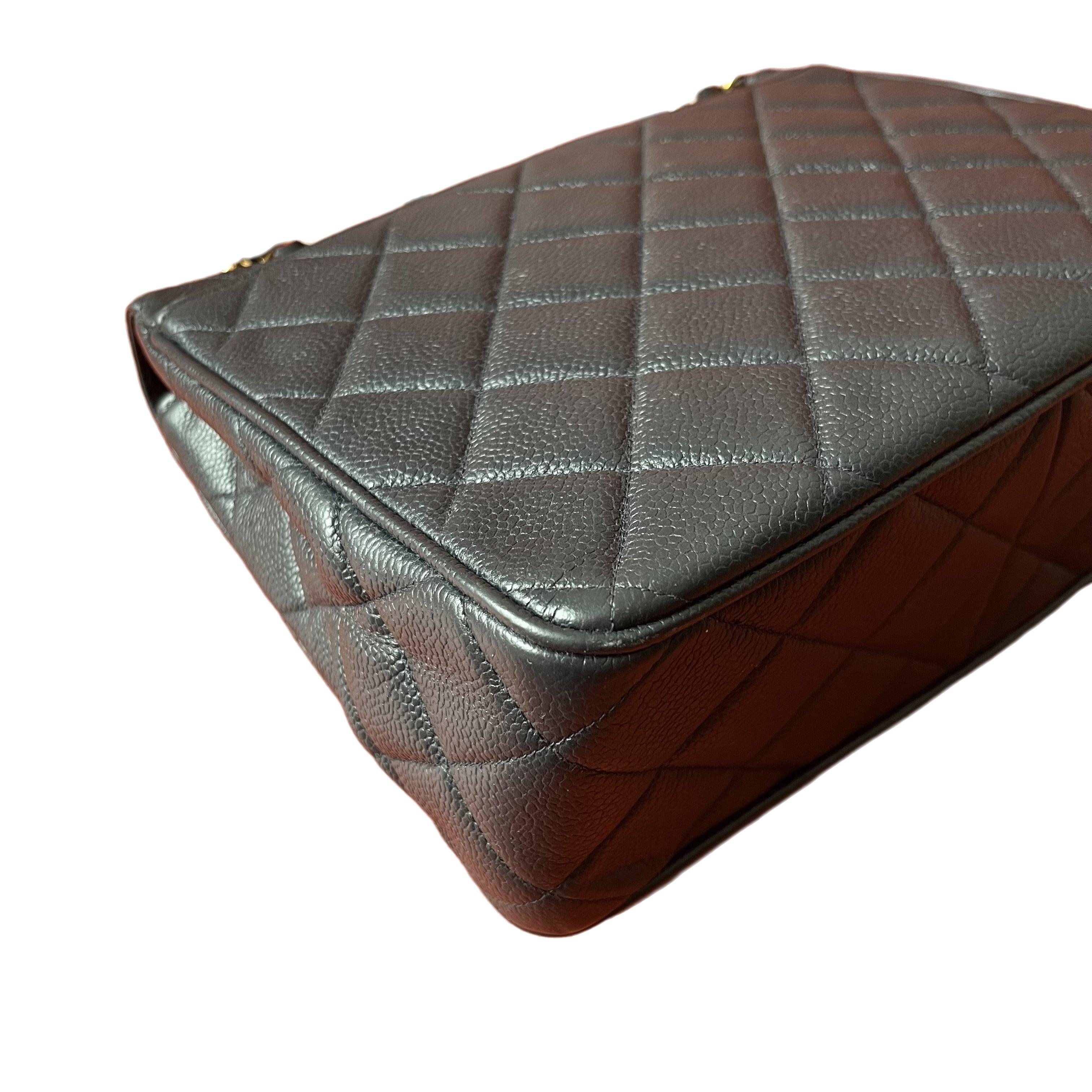 Chanel Classic Flap Vintage Caviar Leather 24k Gold Plated CC Logo, 1994-96 4