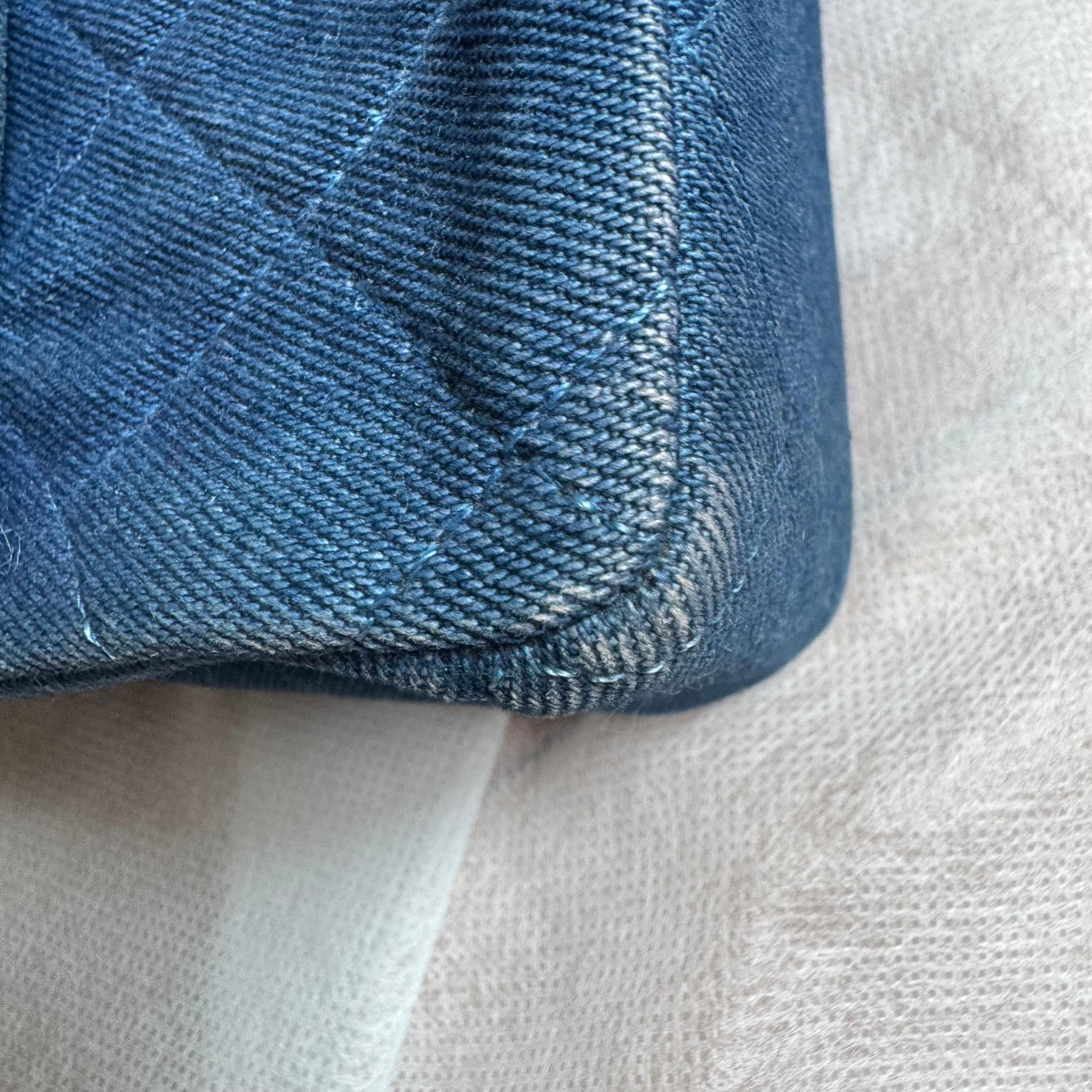 Chanel Classic Flap Vintage Vaquero Azul Medio con HW de oro de 24 quilates, 1989-1991 en venta 8