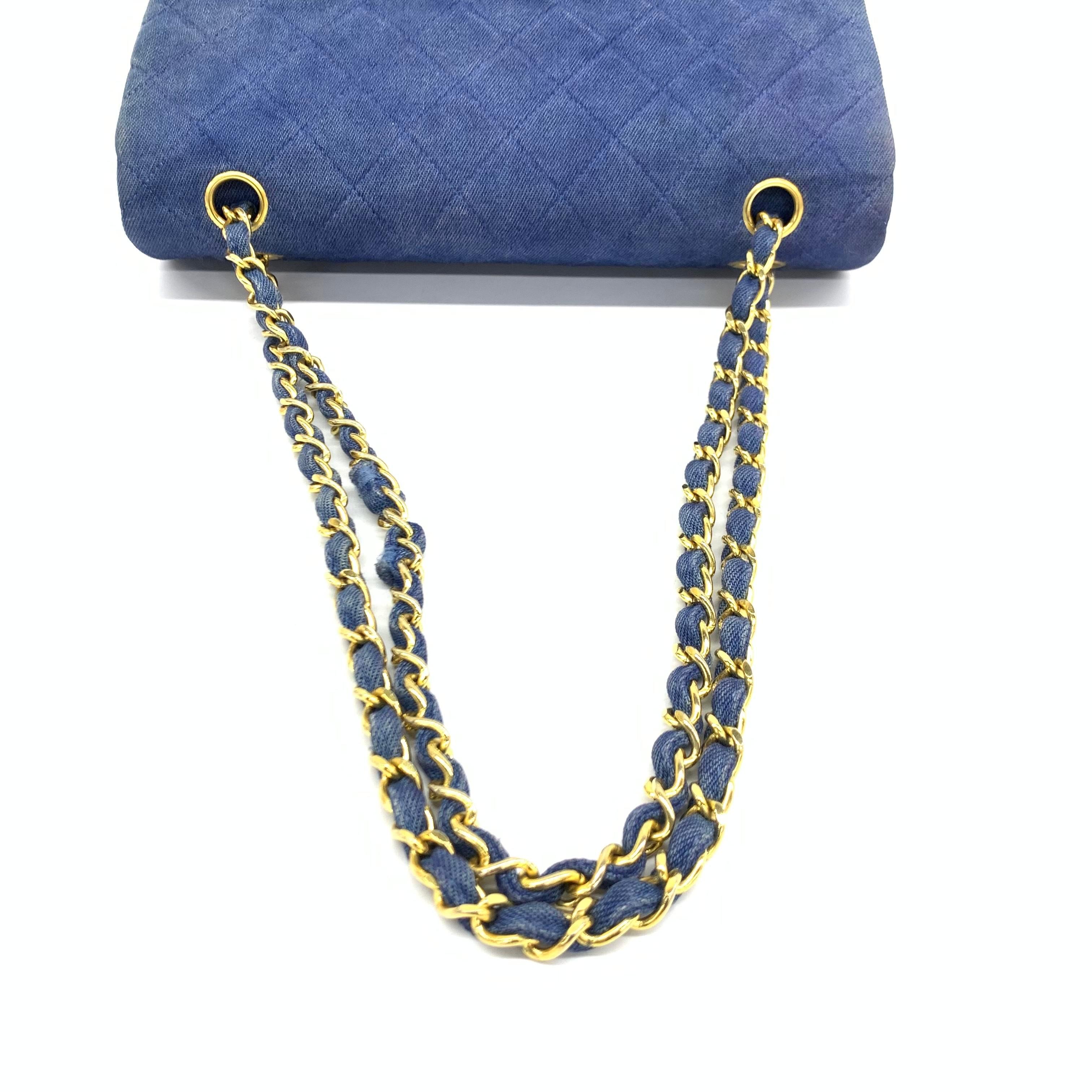 Chanel Classic Flap Vintage Vaquero Azul Medio con HW de oro de 24 quilates, 1989-1991 en venta 2