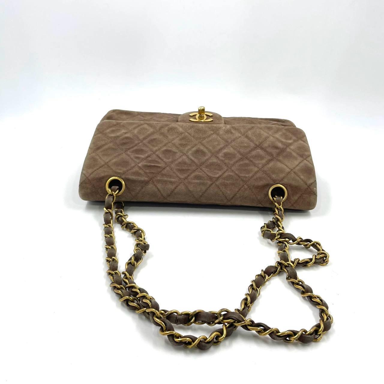 Chanel Classic Flap Vintage Medium Brown Suede Leather with 24k Gold HW, 1991-19 For Sale 1