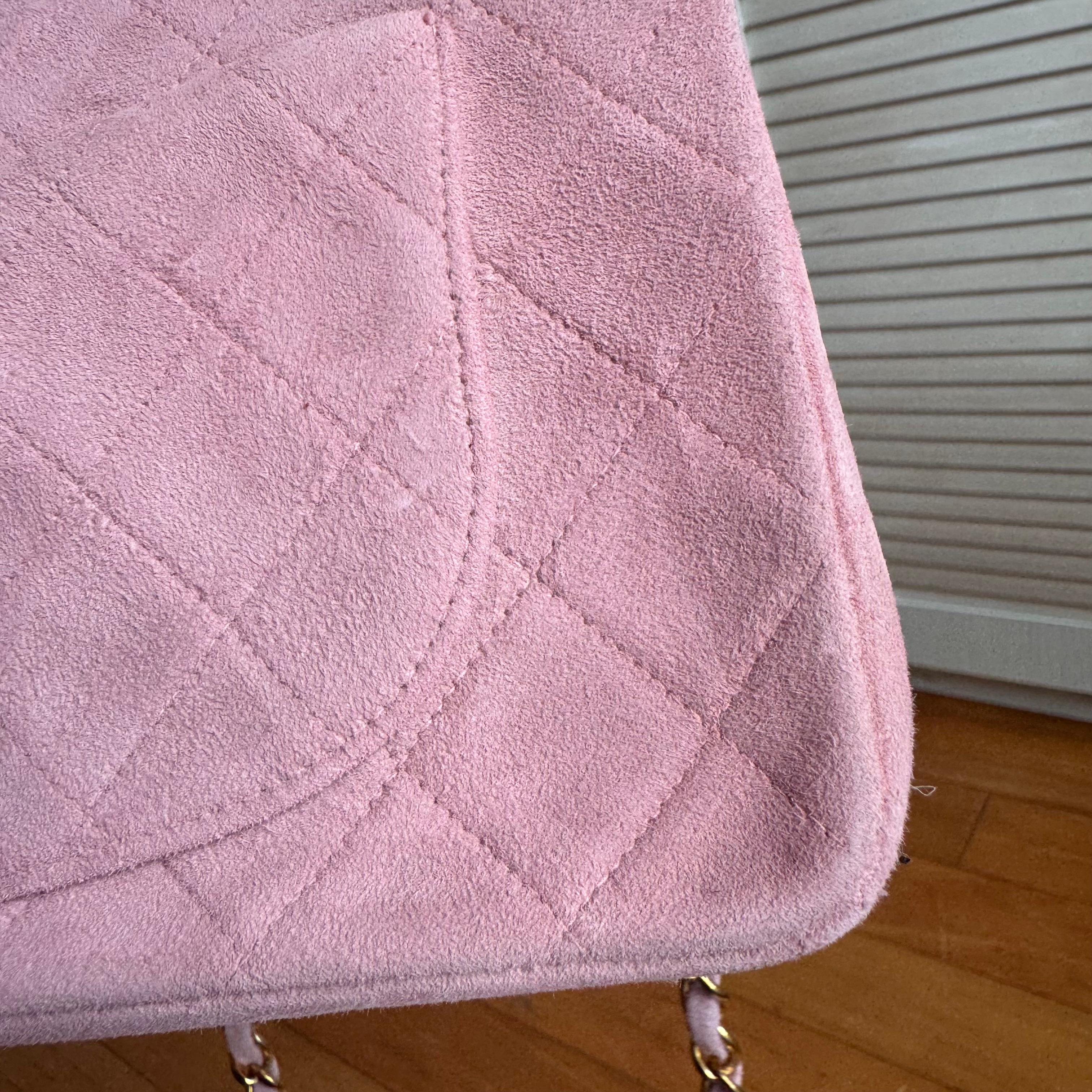 Chanel Classic Flap Vintage Small Pink Suede Leather with 24k Gold HW, 1991-1994 For Sale 6