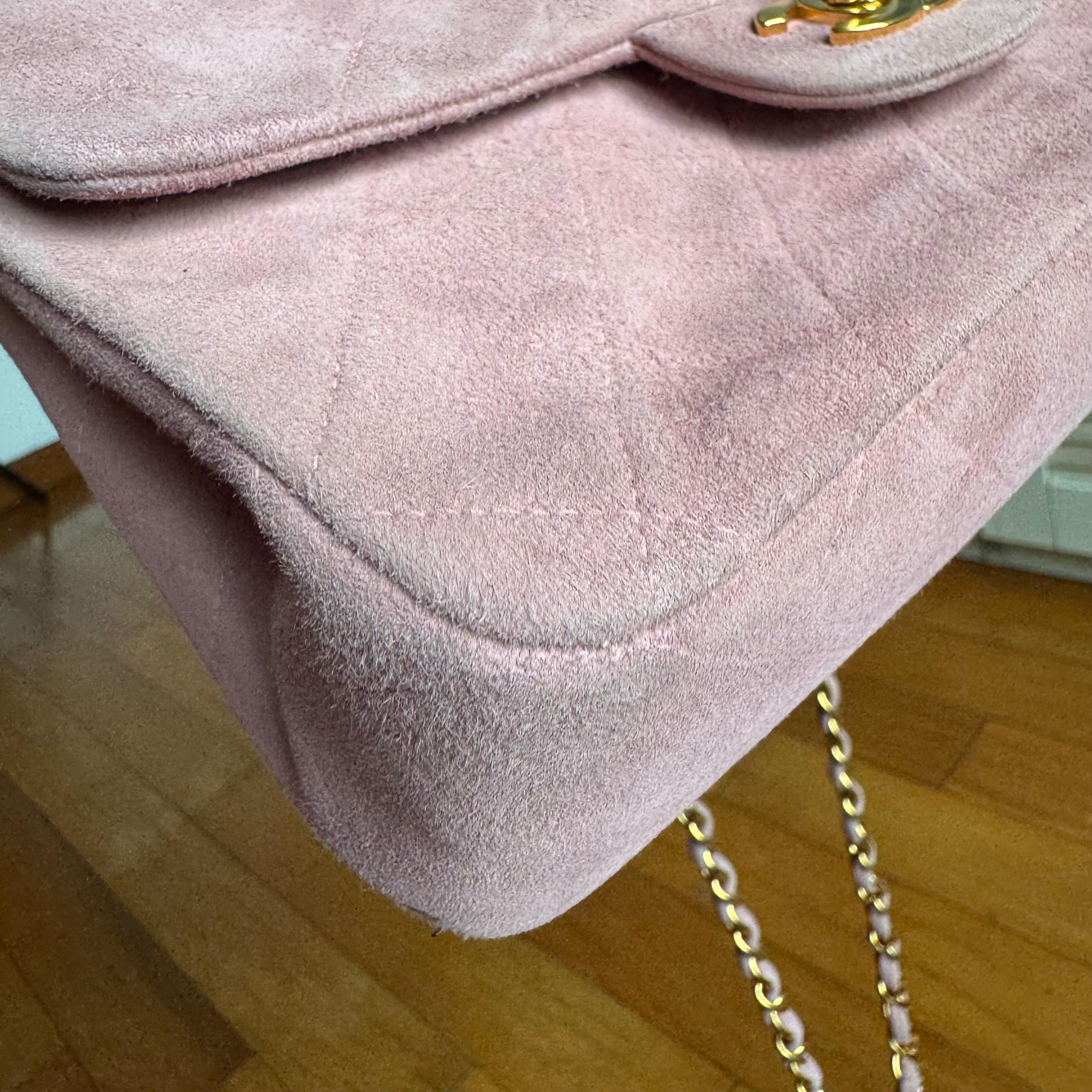 Chanel Classic Flap Vintage Small Pink Suede Leather with 24k Gold HW, 1991-1994 For Sale 4