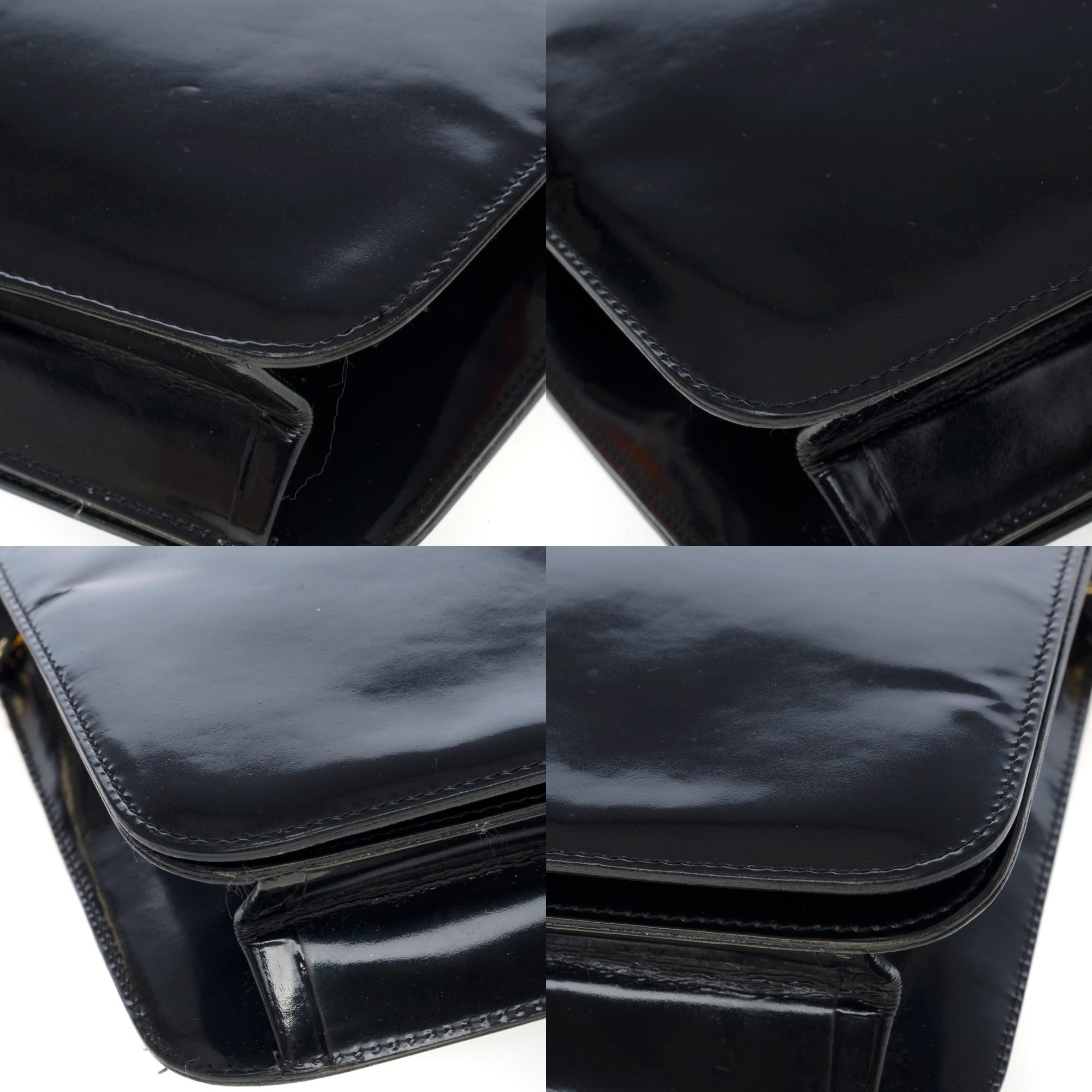 Chanel Classic Full Flap shoulder bag in black patent leather, GHW 4