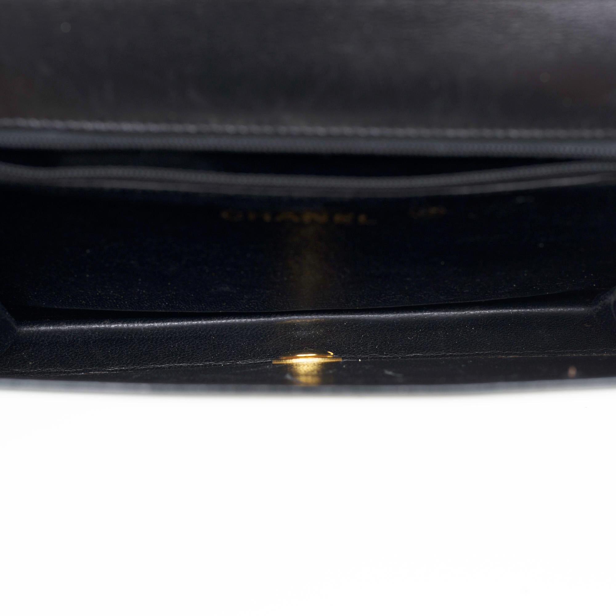 Chanel Classic Full Flap shoulder bag in black patent leather, GHW 1