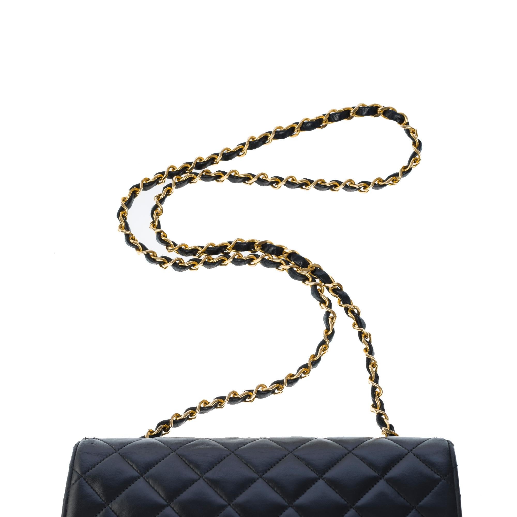 Chanel Classic Full Flap shoulder bag in black quilted lambskin leather, GHW For Sale 6