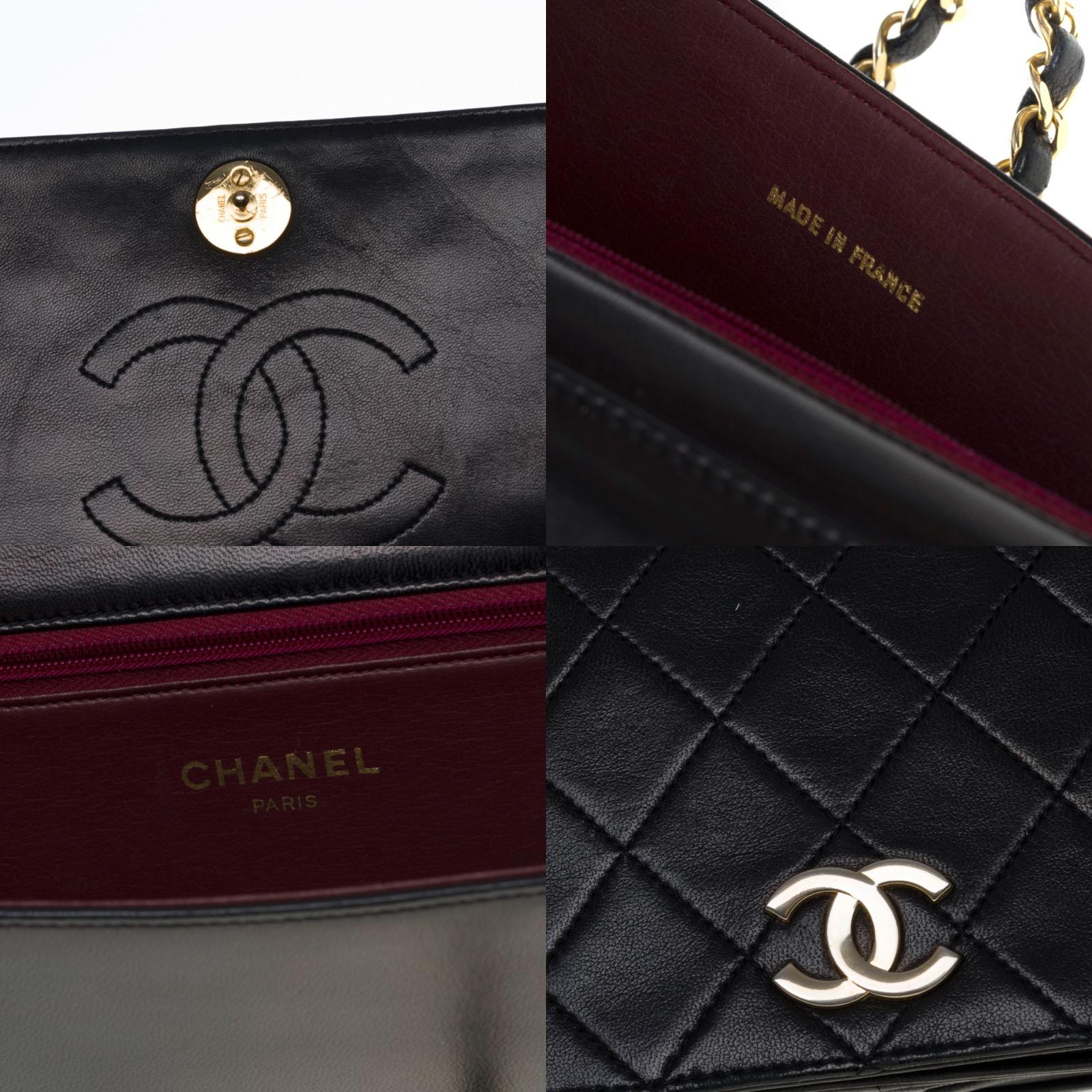 Chanel Classic Full Flap shoulder bag in black quilted lambskin leather, GHW 1