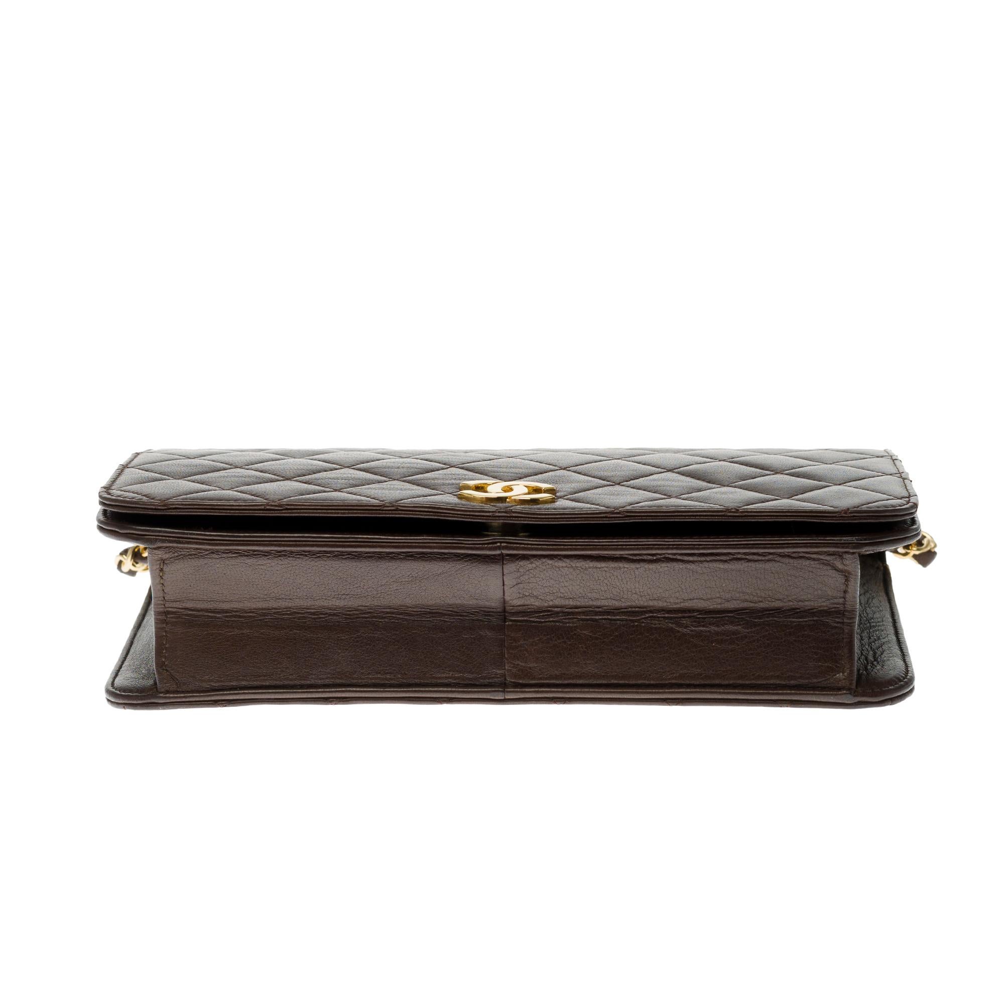 Women's Chanel Classic Full Flap shoulder bag in brown quilted leather and gold hardware