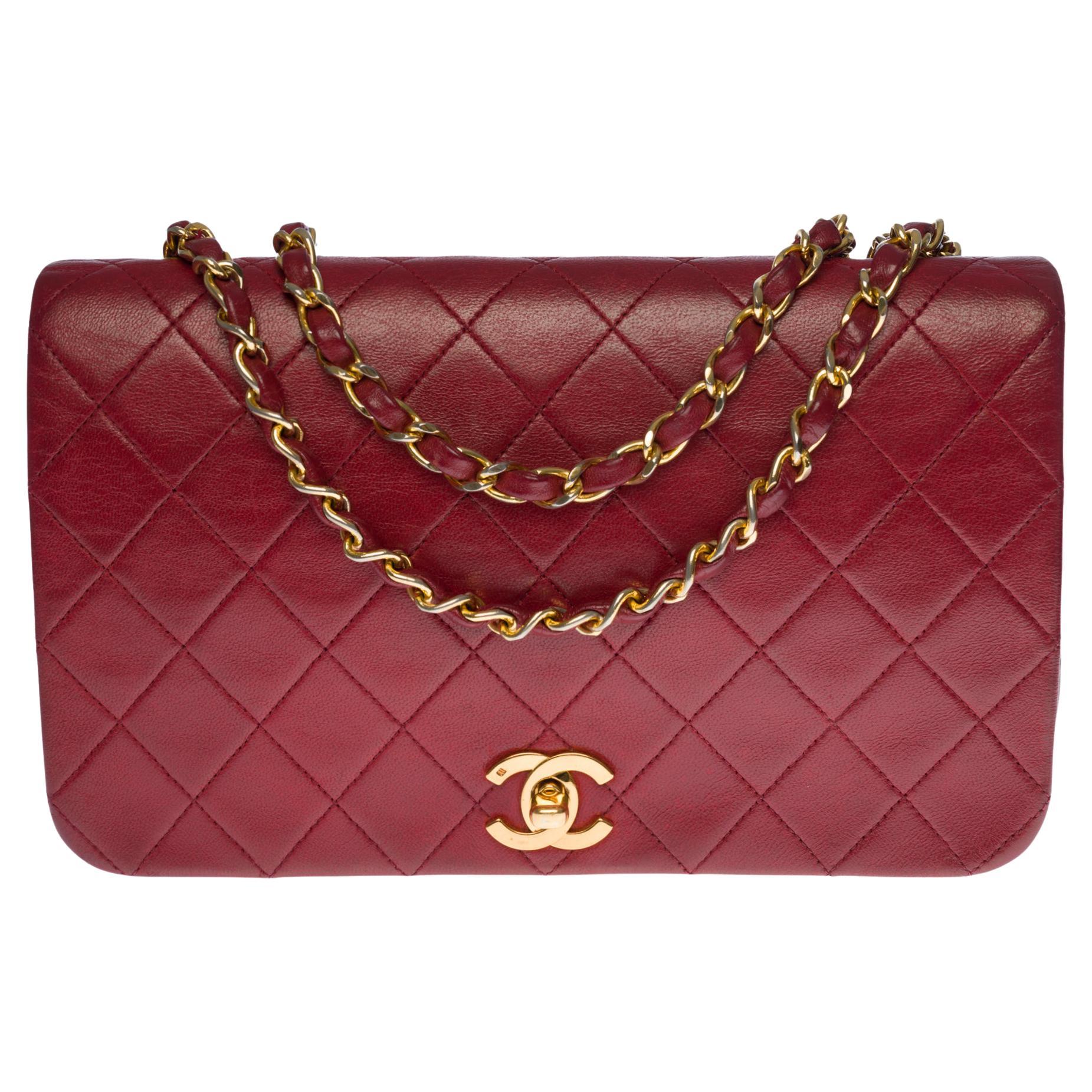 Chanel Classic Full Flap shoulder bag in burgundy quilted leather and GHW  at 1stDibs