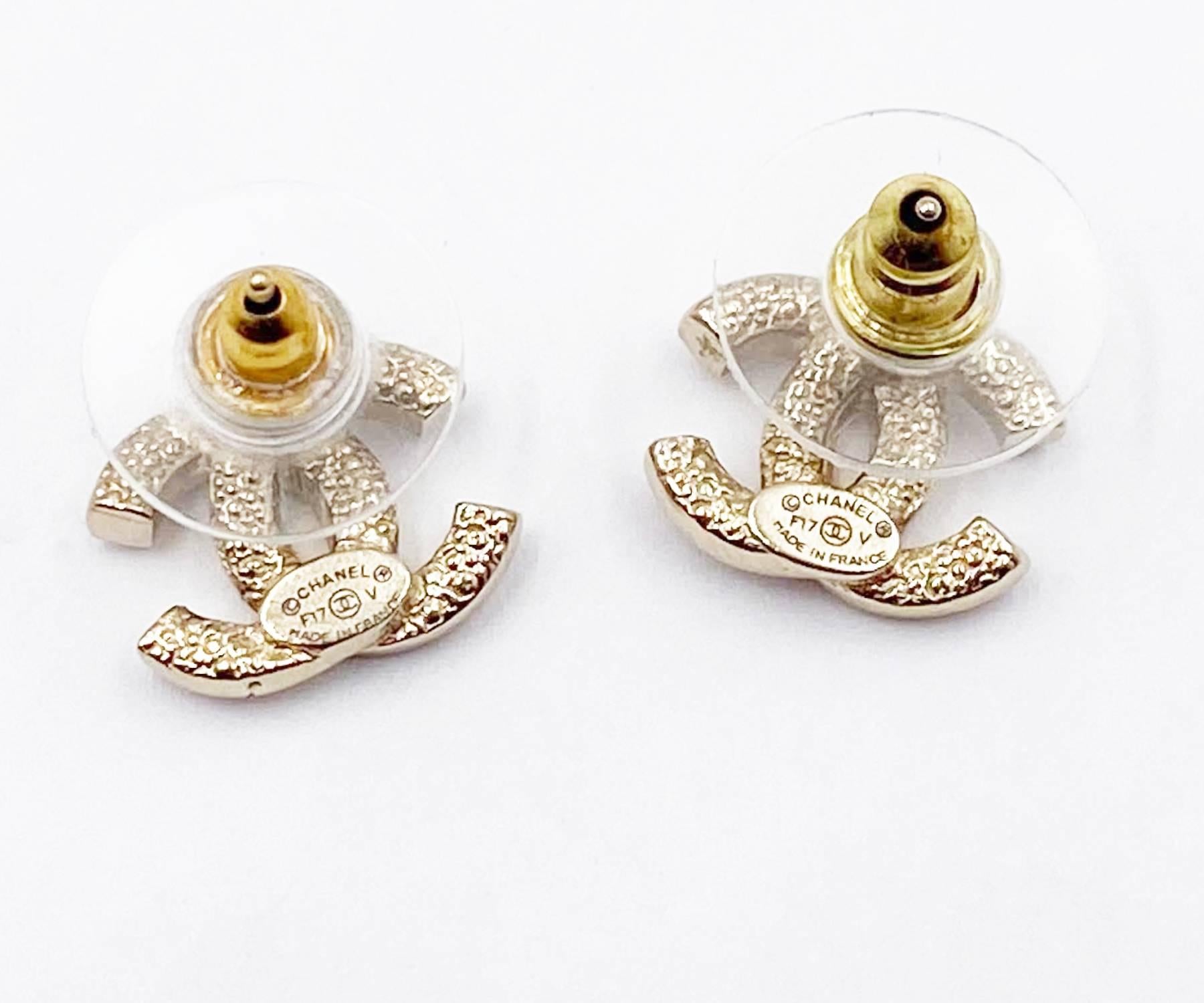 Chanel Classic Gold CC Crystal Reissued Small Piercing Earrings   In Excellent Condition In Pasadena, CA