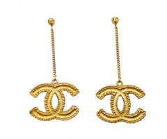 Chanel Classic Gold CC Dangle Piercing Ohrringe