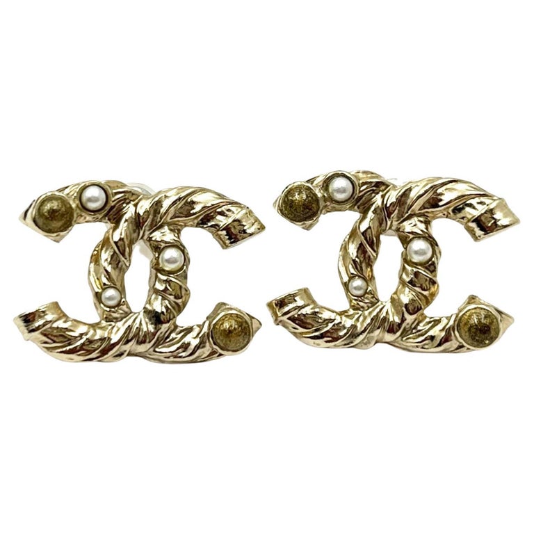 chanel cc logo earrings