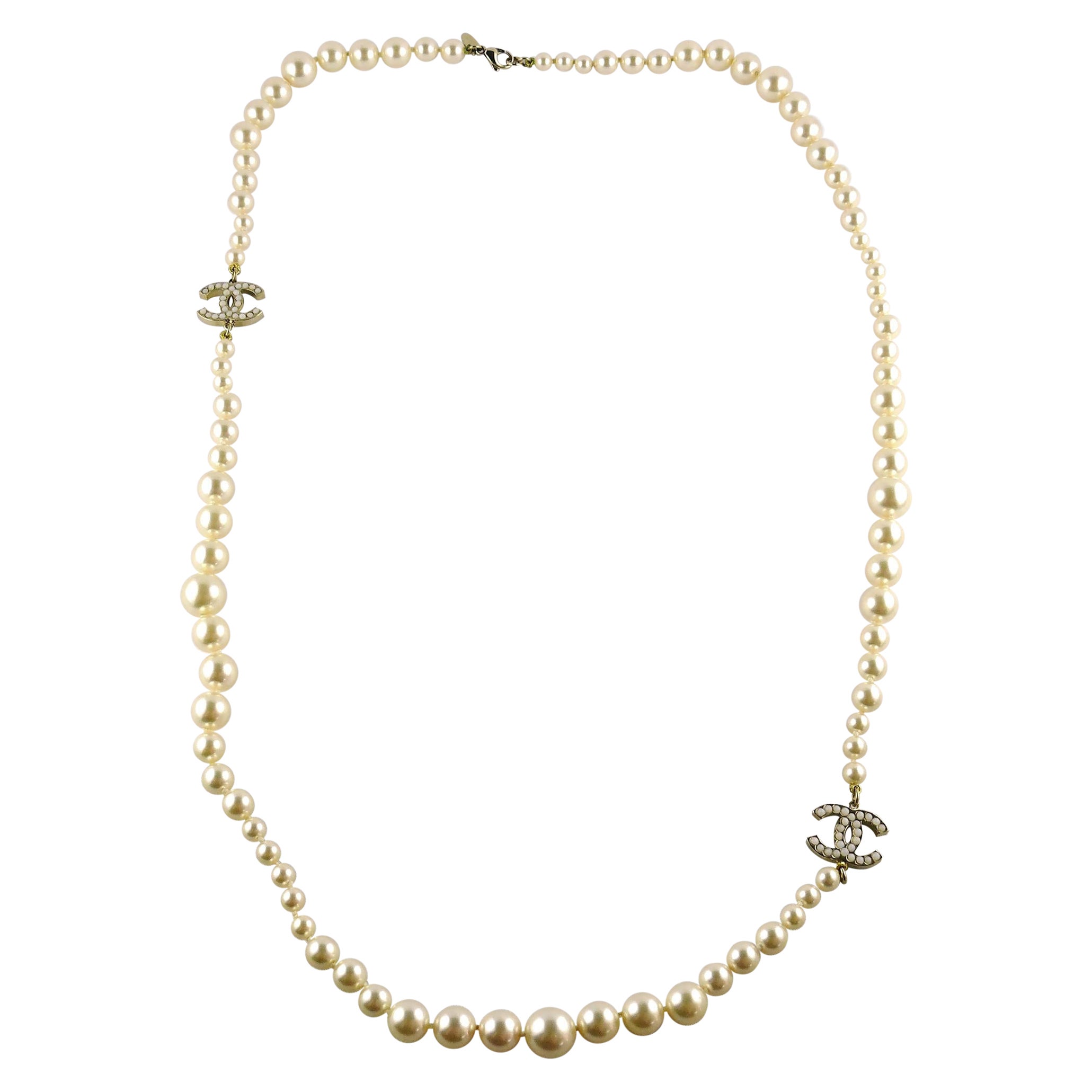 Chanel Classic Graduated Pearls CC Necklace