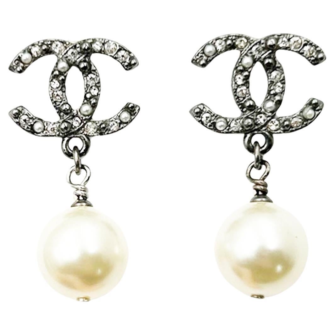 Chanel Classic Gunmetal CC Crystal Faux Pearl Dangle Piercing Earrings For Sale