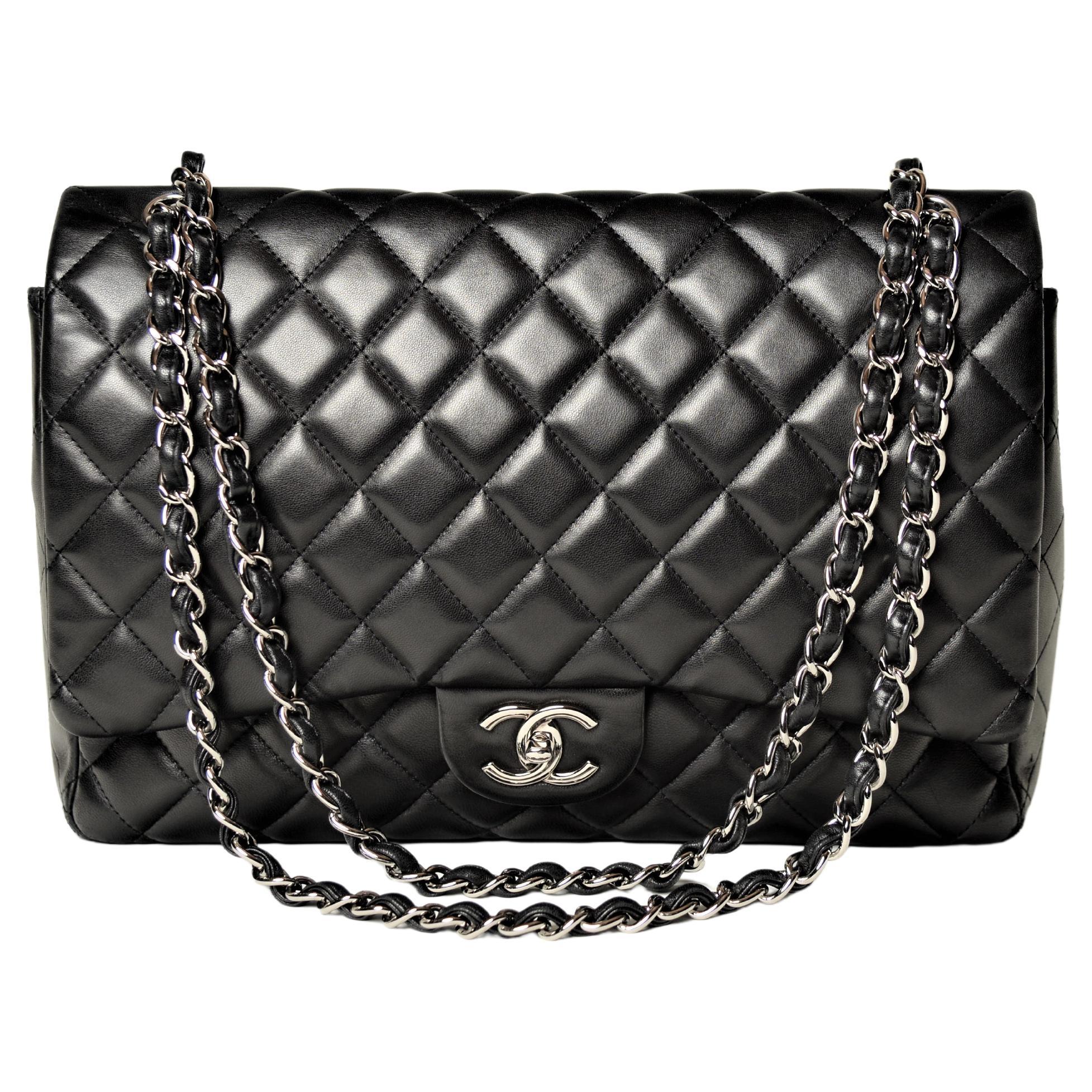 Vintage Chanel: Bags, Clothing & More - 8,754 For Sale at 1stdibs