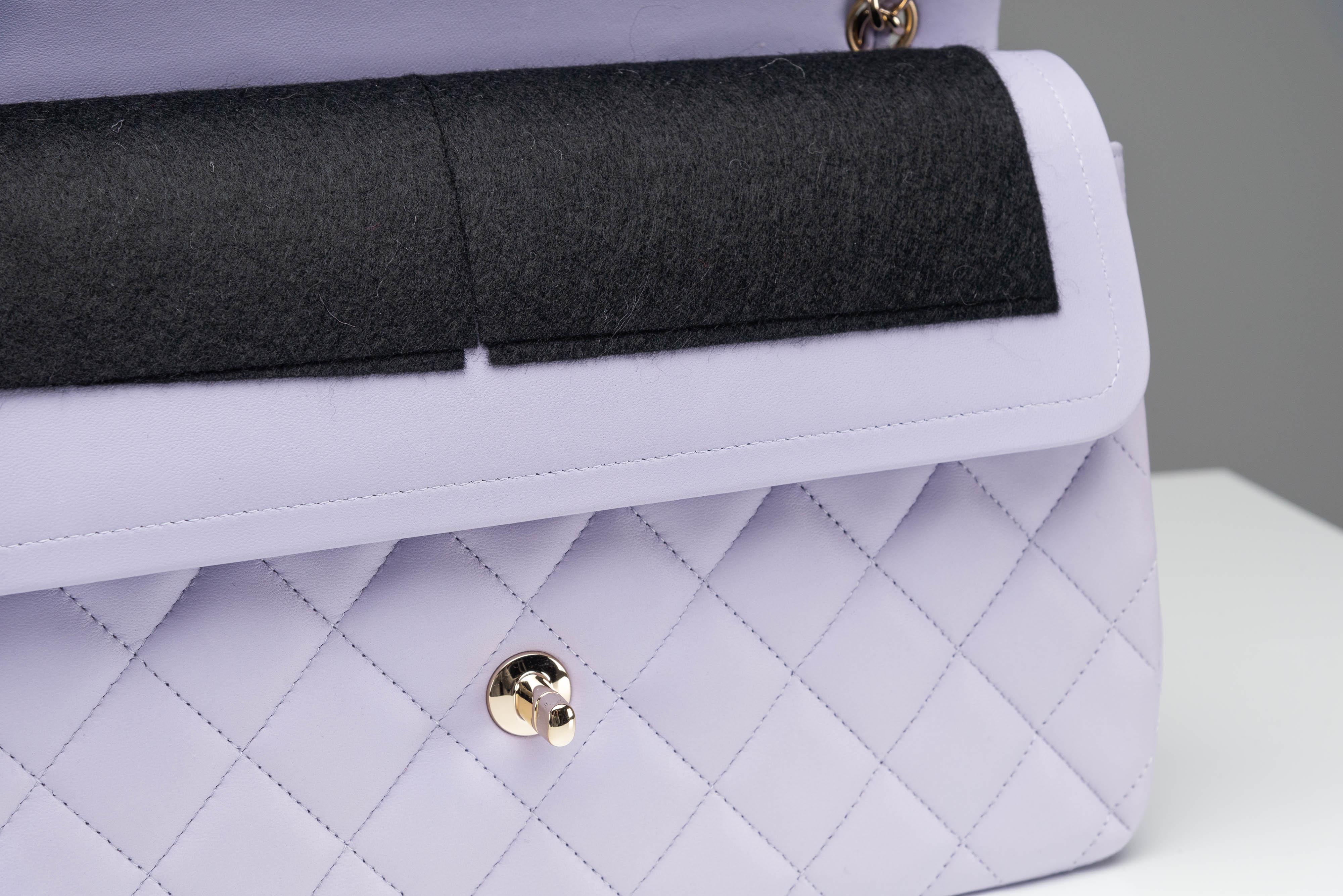 Chanel Classic Jumbo NEW Lambskin Lilac RARE Silver Hardware 10