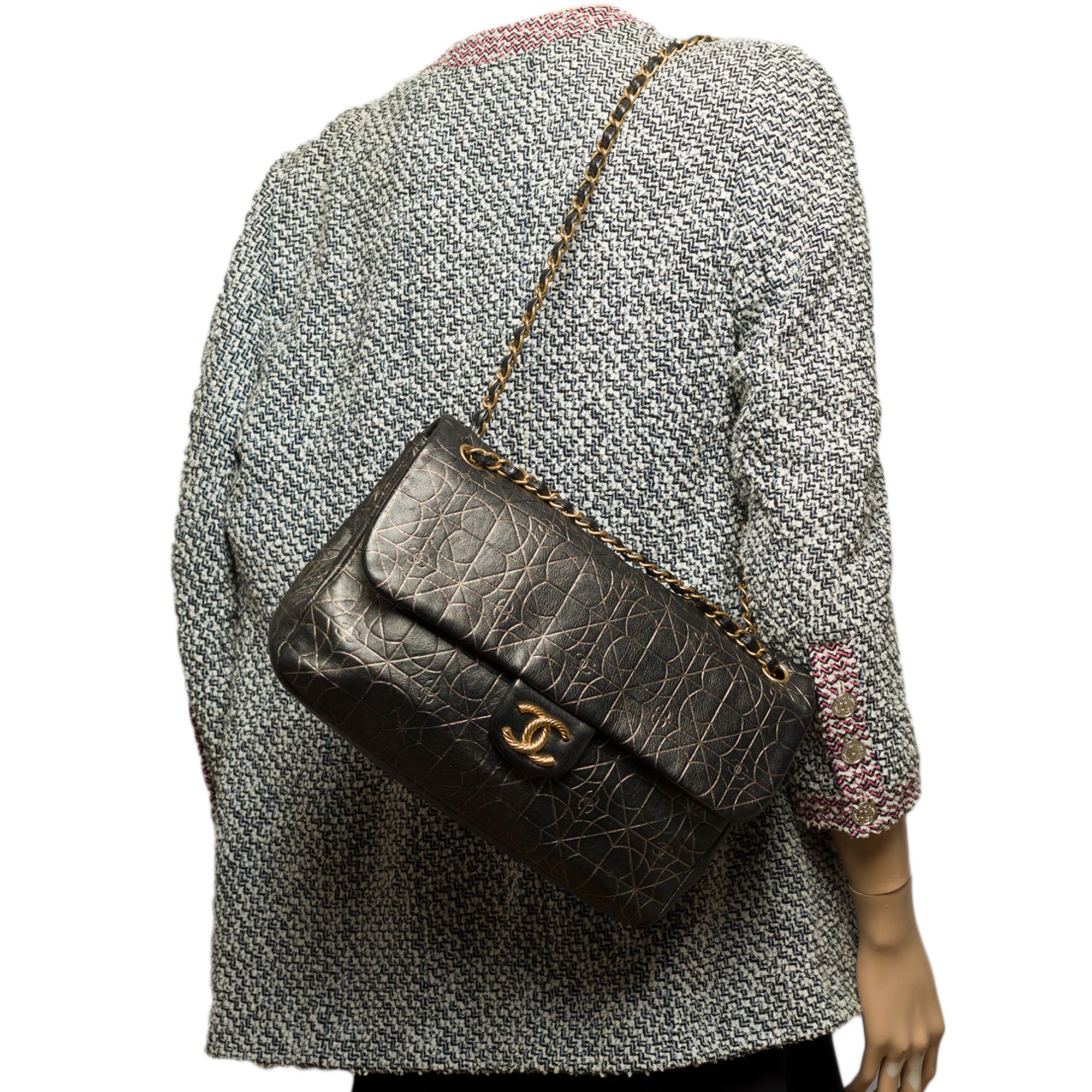 Chanel Classic Jumbo shoulder bag in embossed metallic lambskin leather, GHW 5
