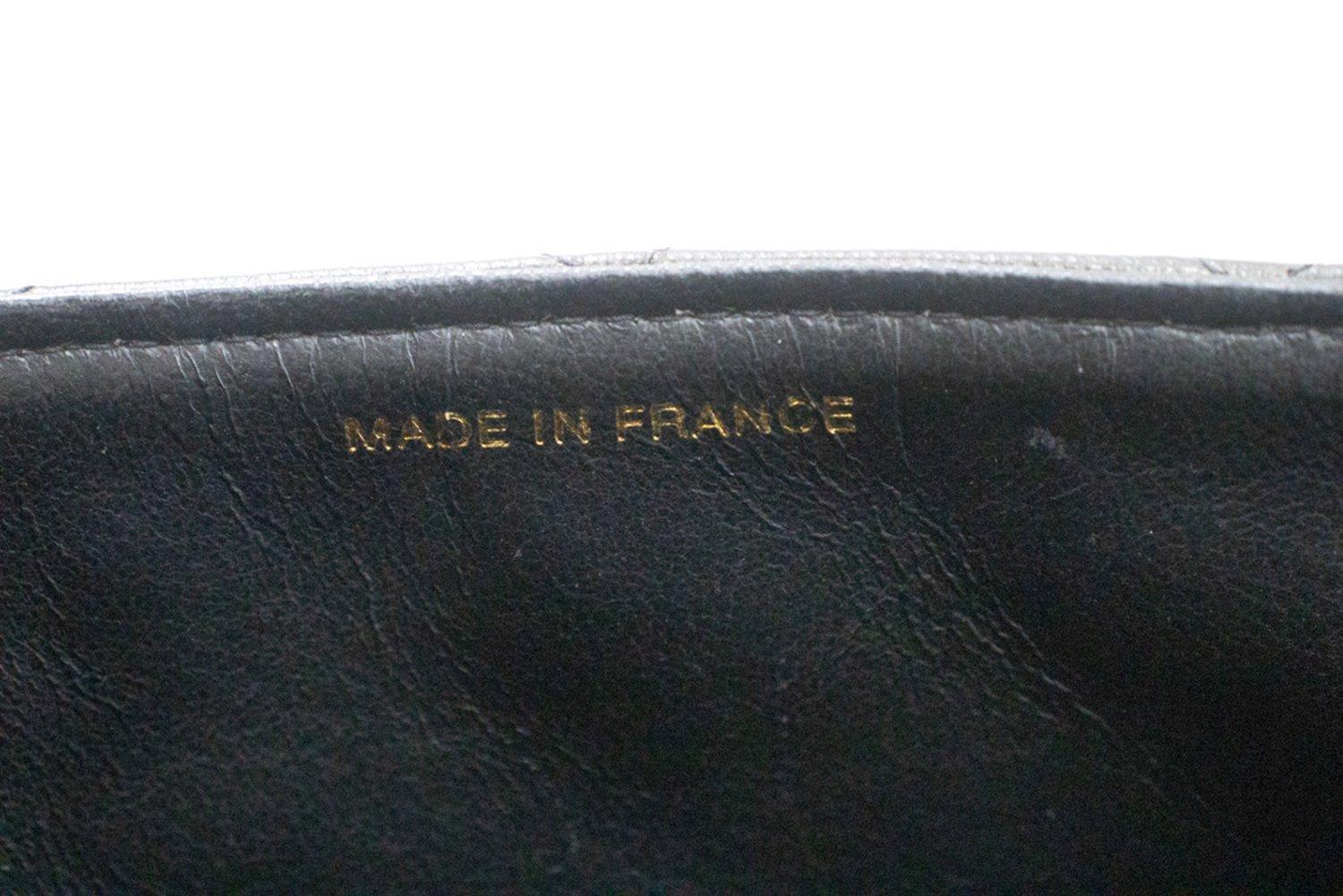 CHANEL Classic Large 11