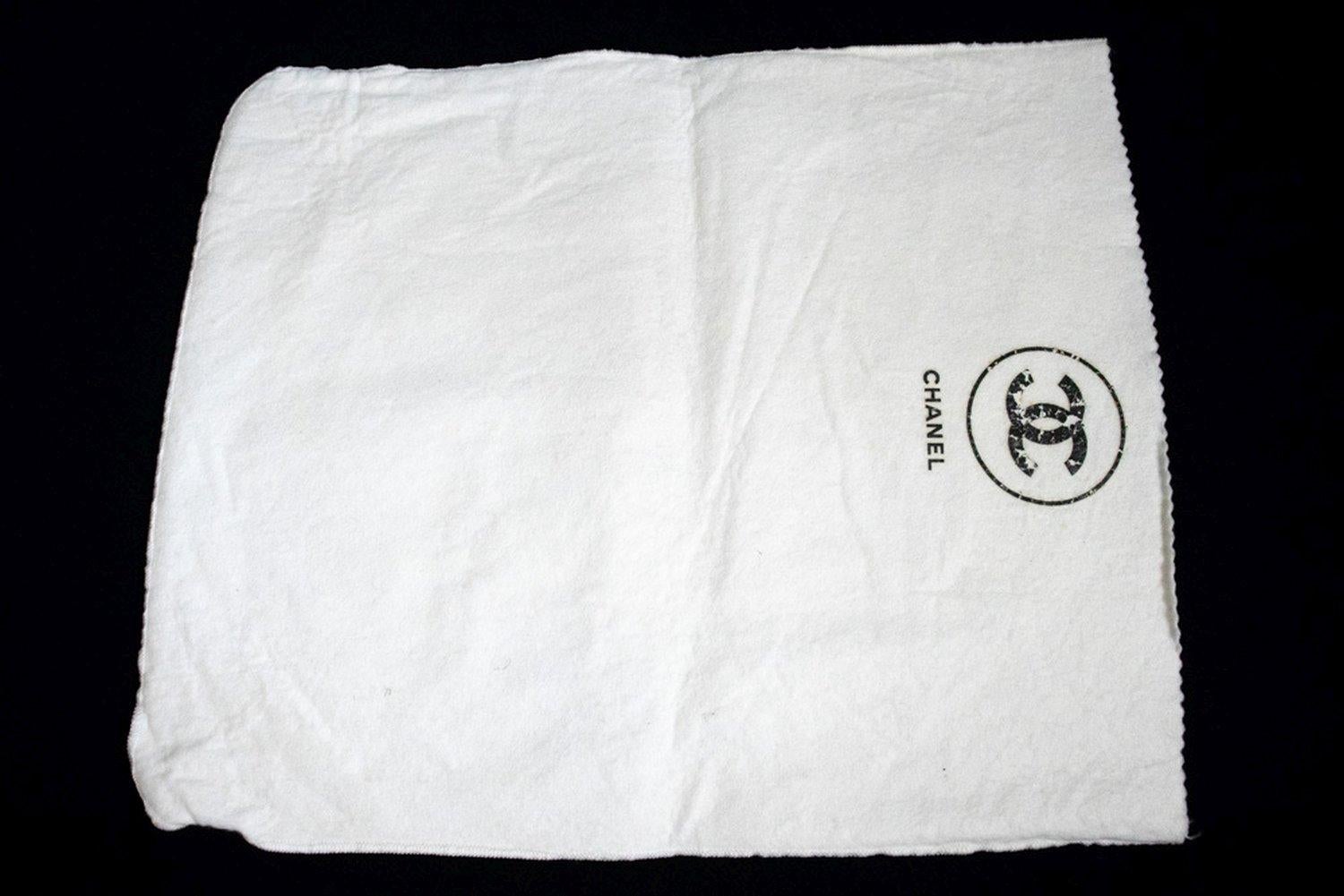 CHANEL Classic Large 11