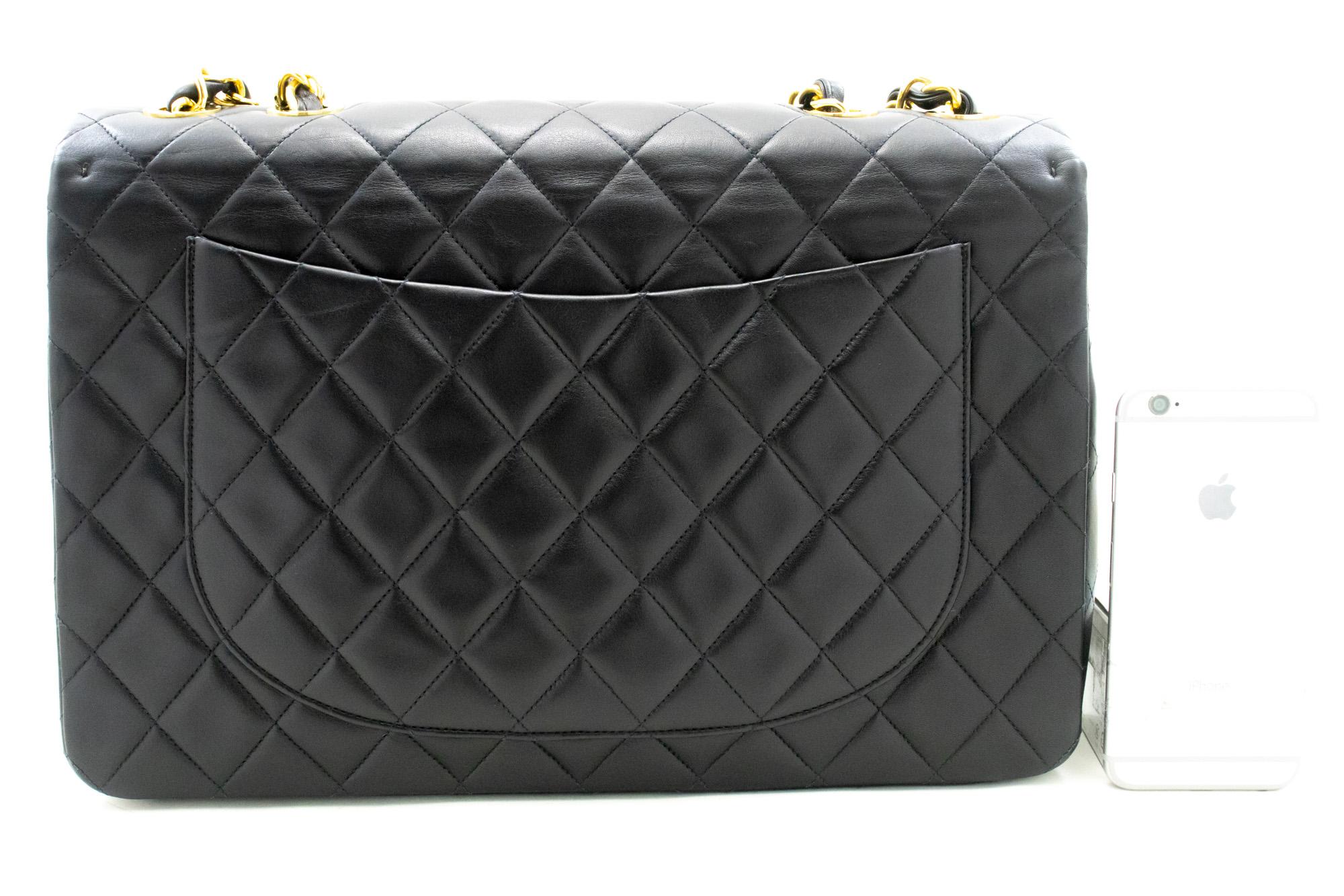 CHANEL Classic Large 13