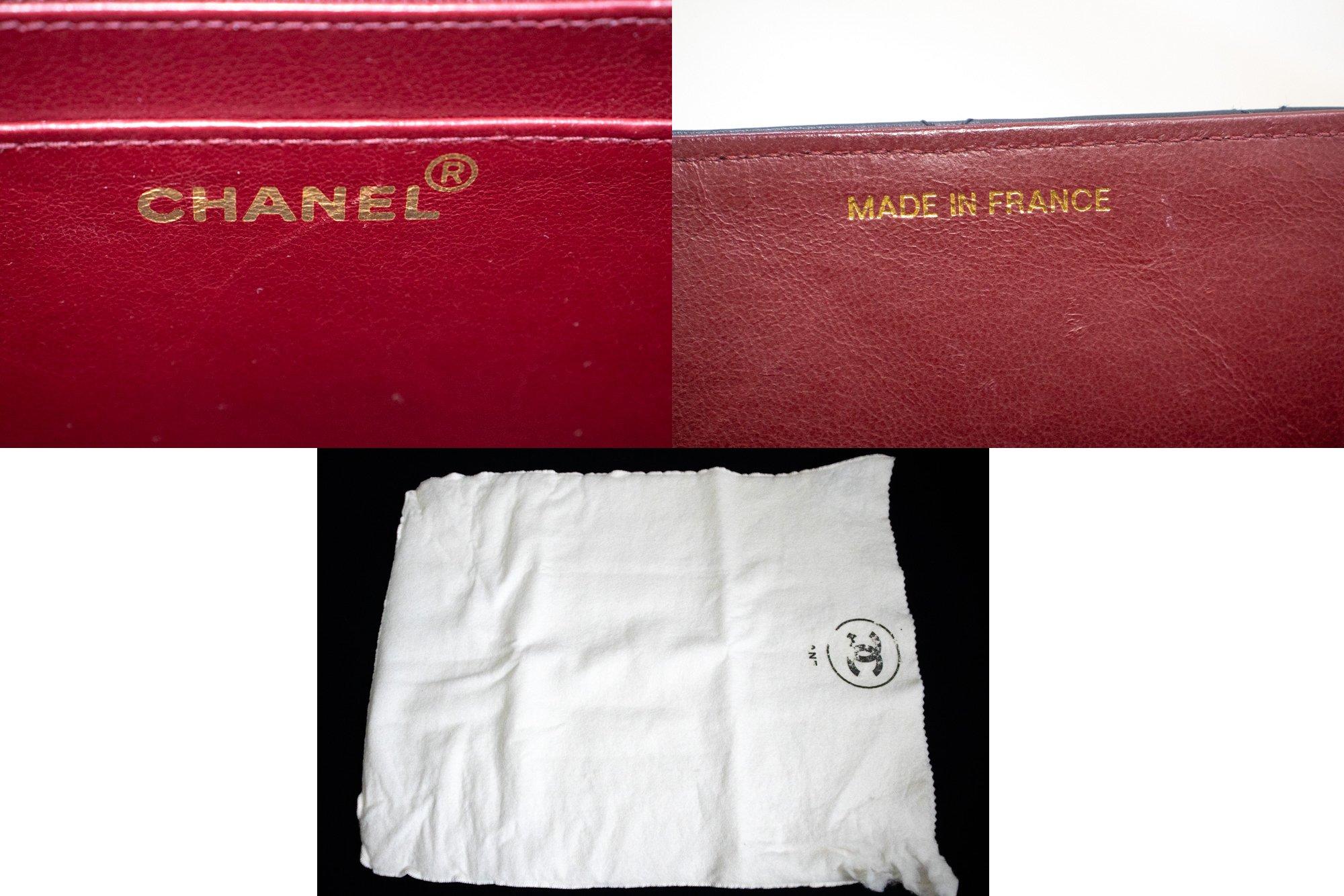 CHANEL Classic Large 13