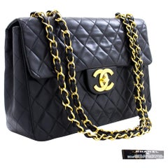 Chanel black satin quilt - Gem