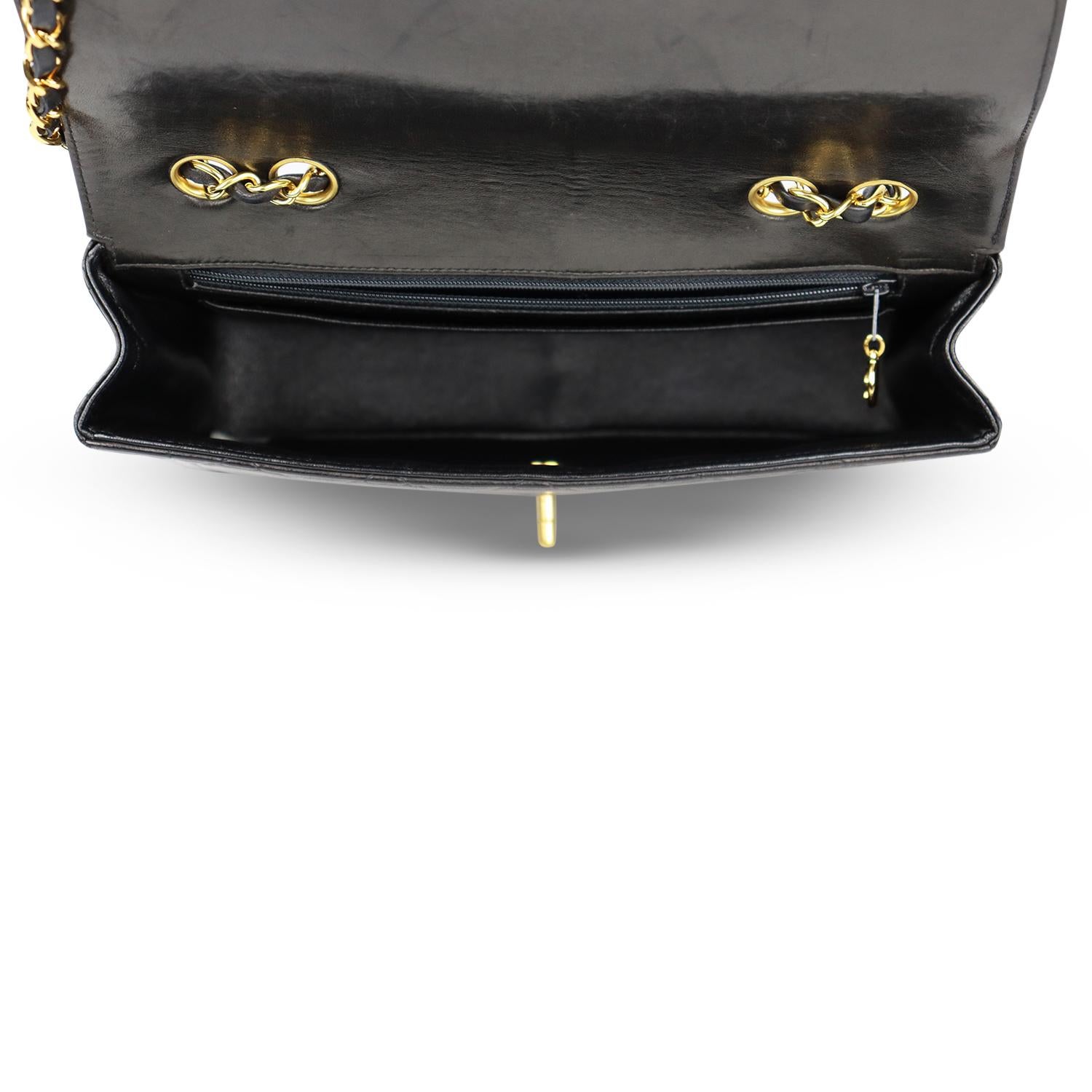 Chanel Classic Medium Single Crossbody Flap Bag For Sale 6