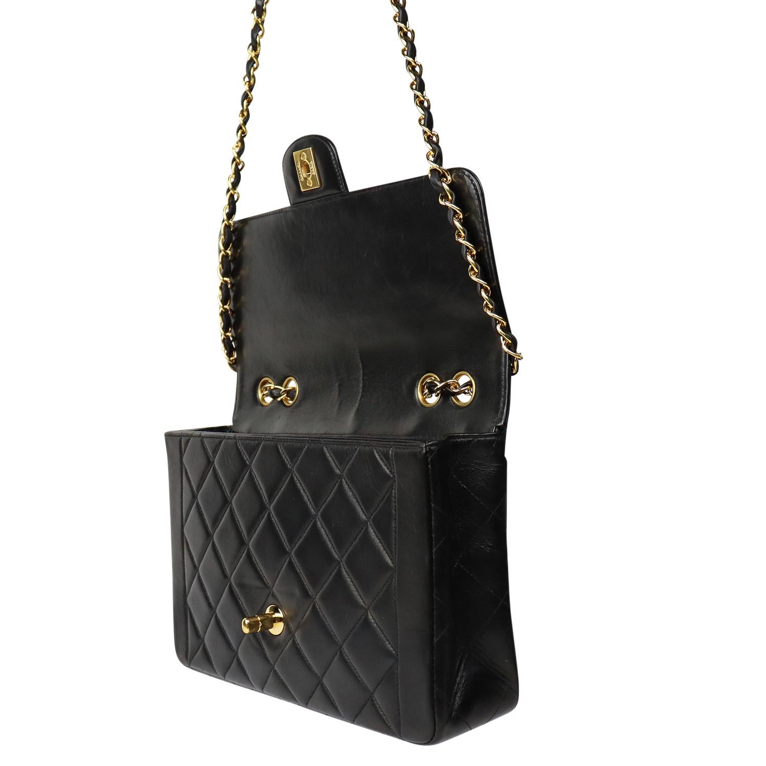 Chanel Classic Medium Single Crossbody Flap Bag For Sale 4