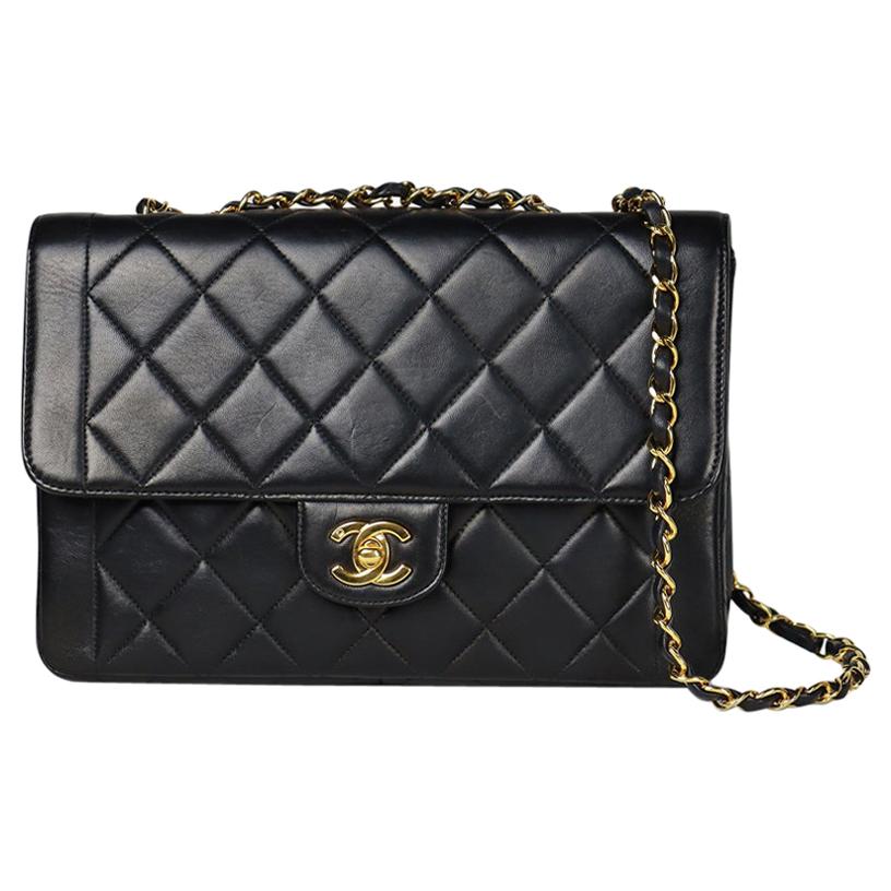 Chanel Classic Medium Single Crossbody Flap Bag For Sale