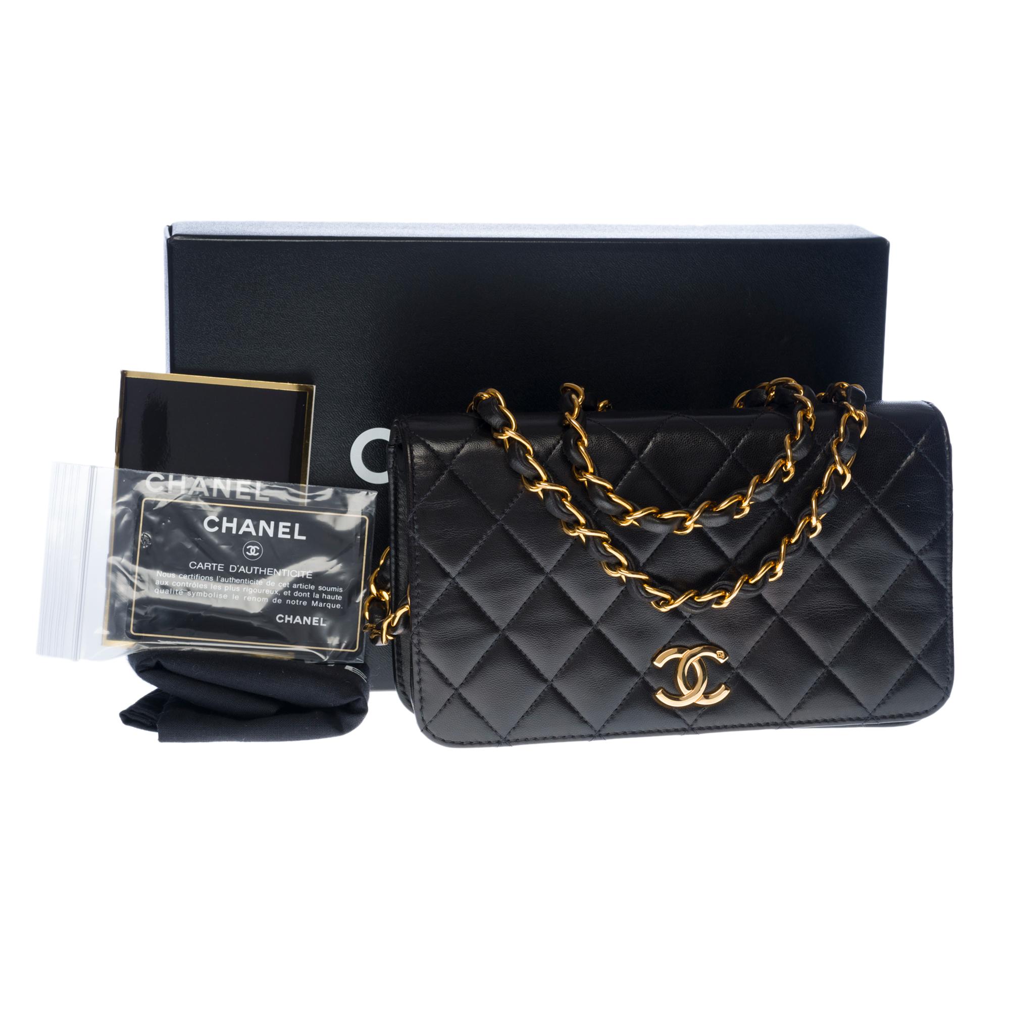 Chanel Classic Mini Full Flap shoulder bag in black quilted lambskin leather, GHW 7