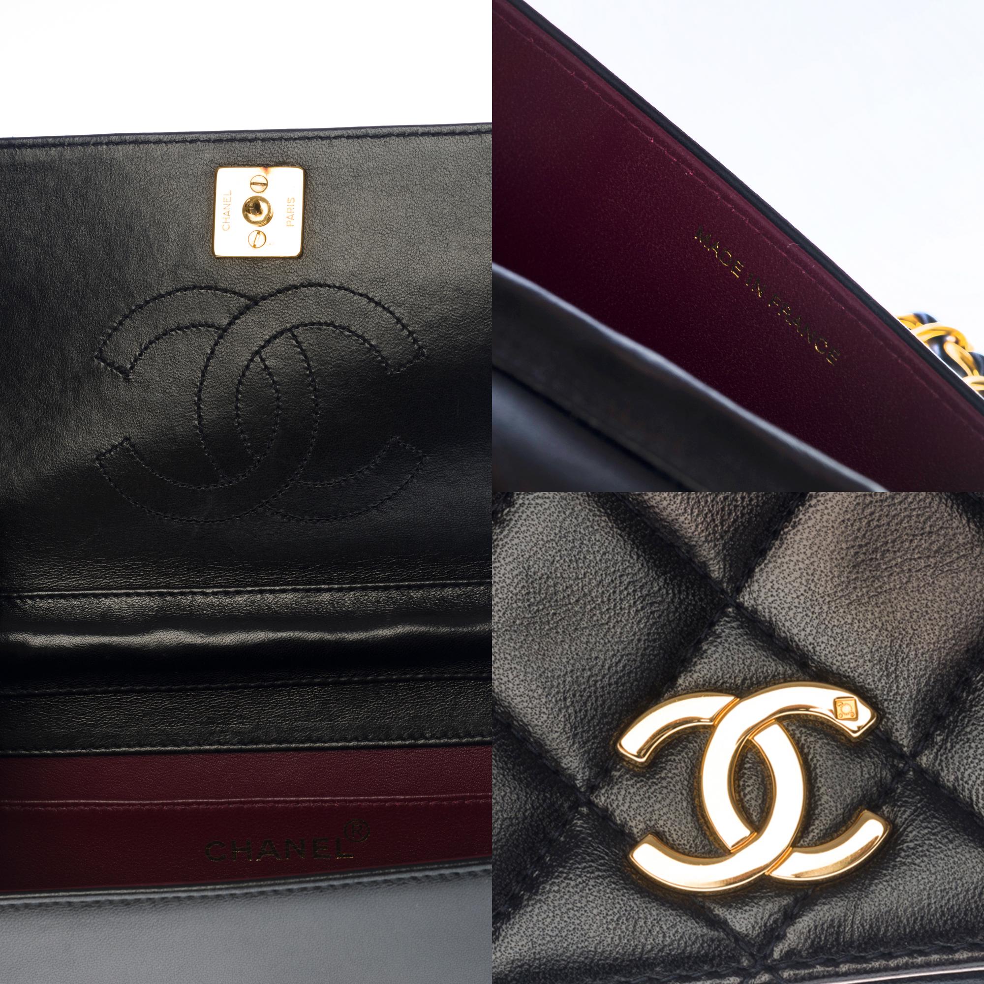 Chanel Classic Mini Full Flap shoulder bag in black quilted lambskin leather, GHW 1