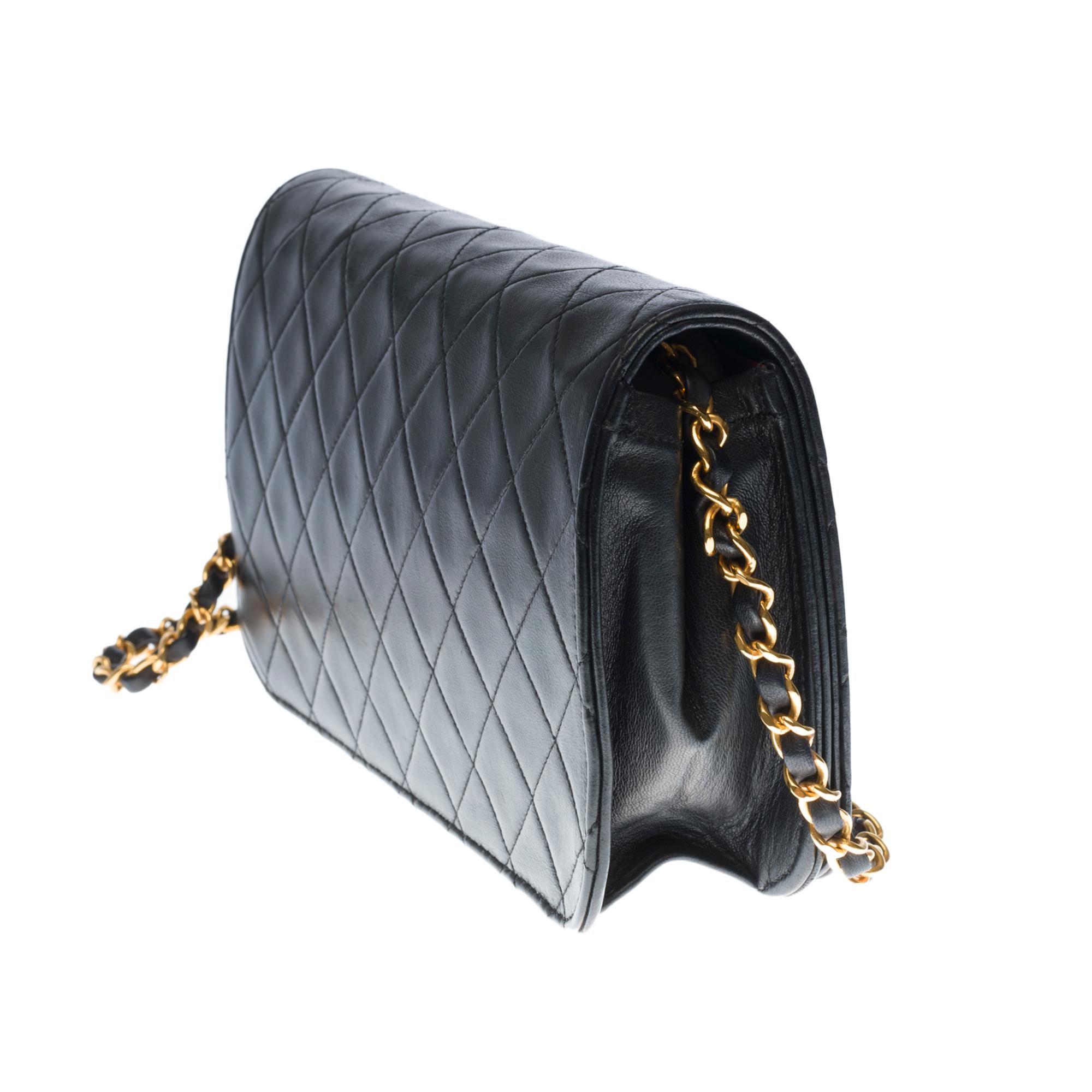 Chanel Classic Mini Full Flap Umhängetasche aus schwarzem gestepptem Leder und GHW im Zustand „Gut“ in Paris, IDF