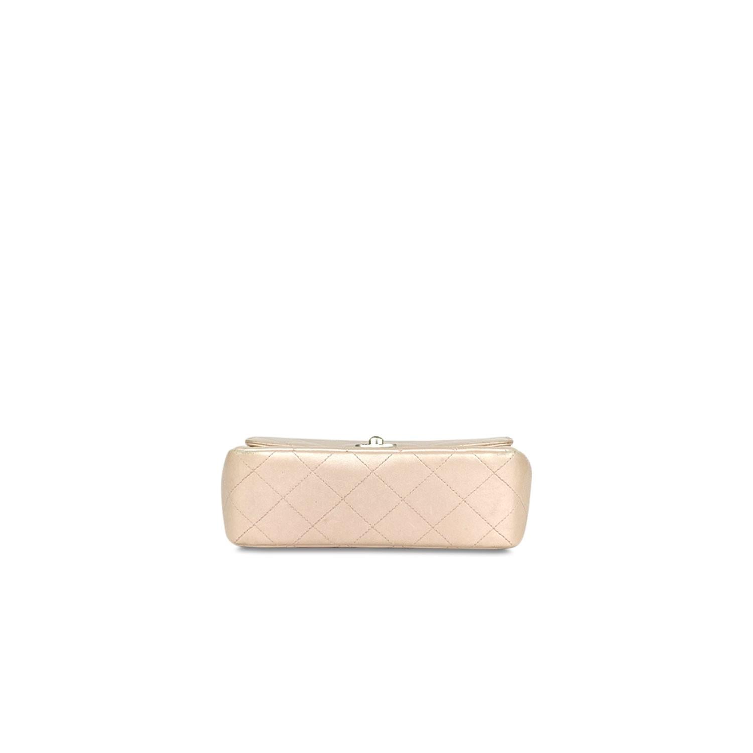 Women's Chanel Classic Mini Rectangular Flap Bag For Sale