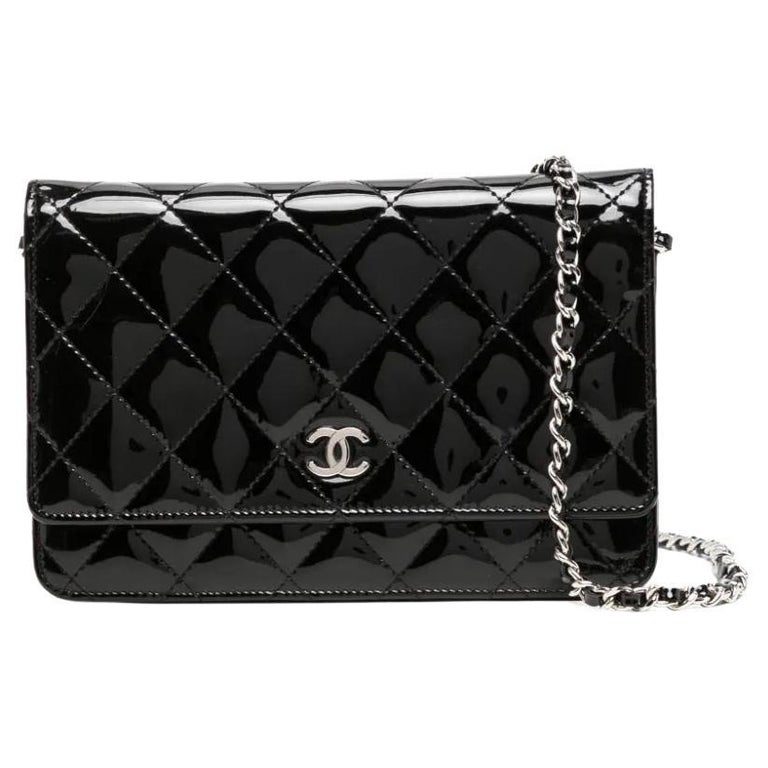 Chanel Silver Wallet On Chain - 38 For Sale on 1stDibs