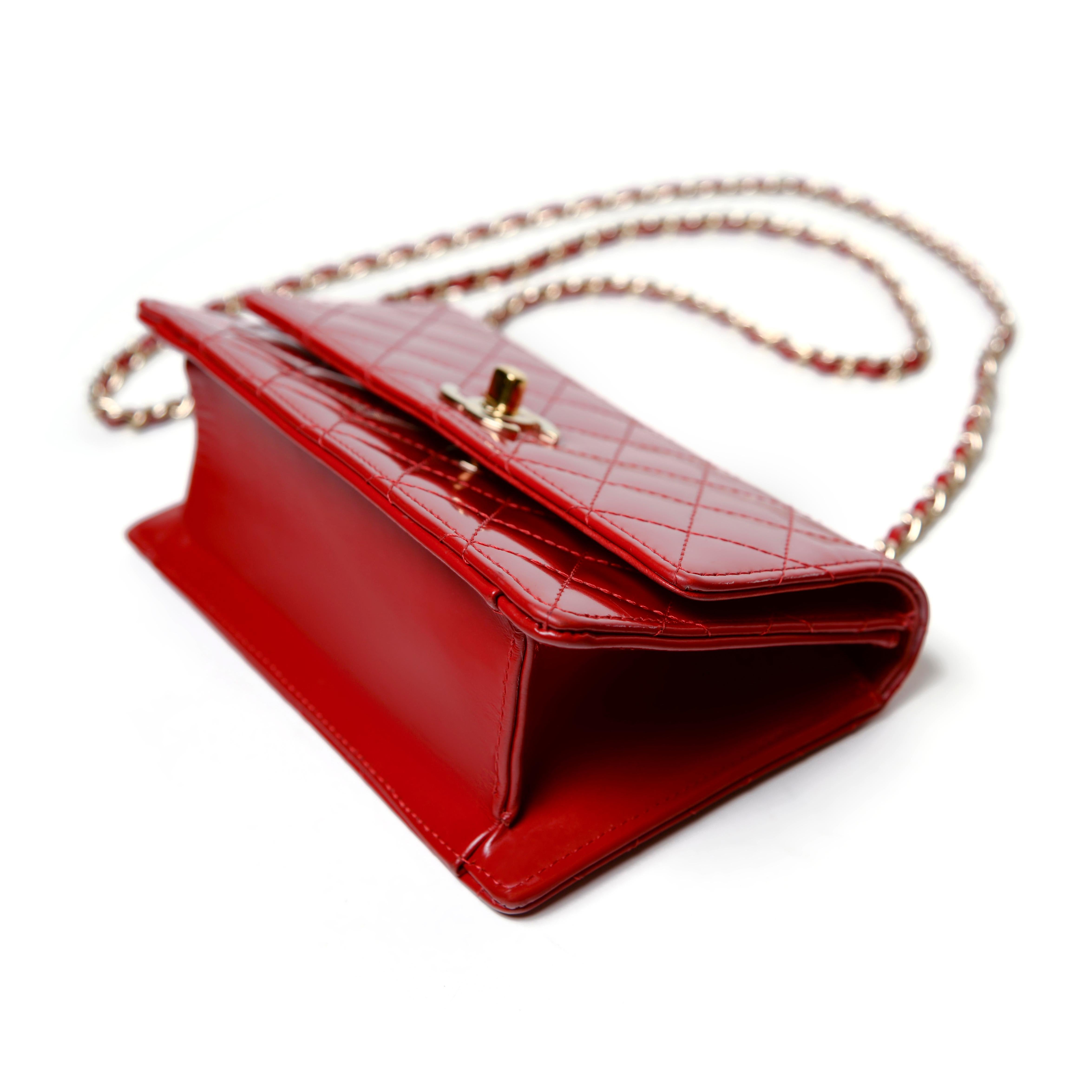 Chanel Classic Red Mini Flap Bag Patent Leather For Sale 5