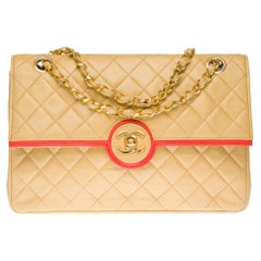 Chanel Vintage Shoulder bag BEIGE For Sale at 1stDibs