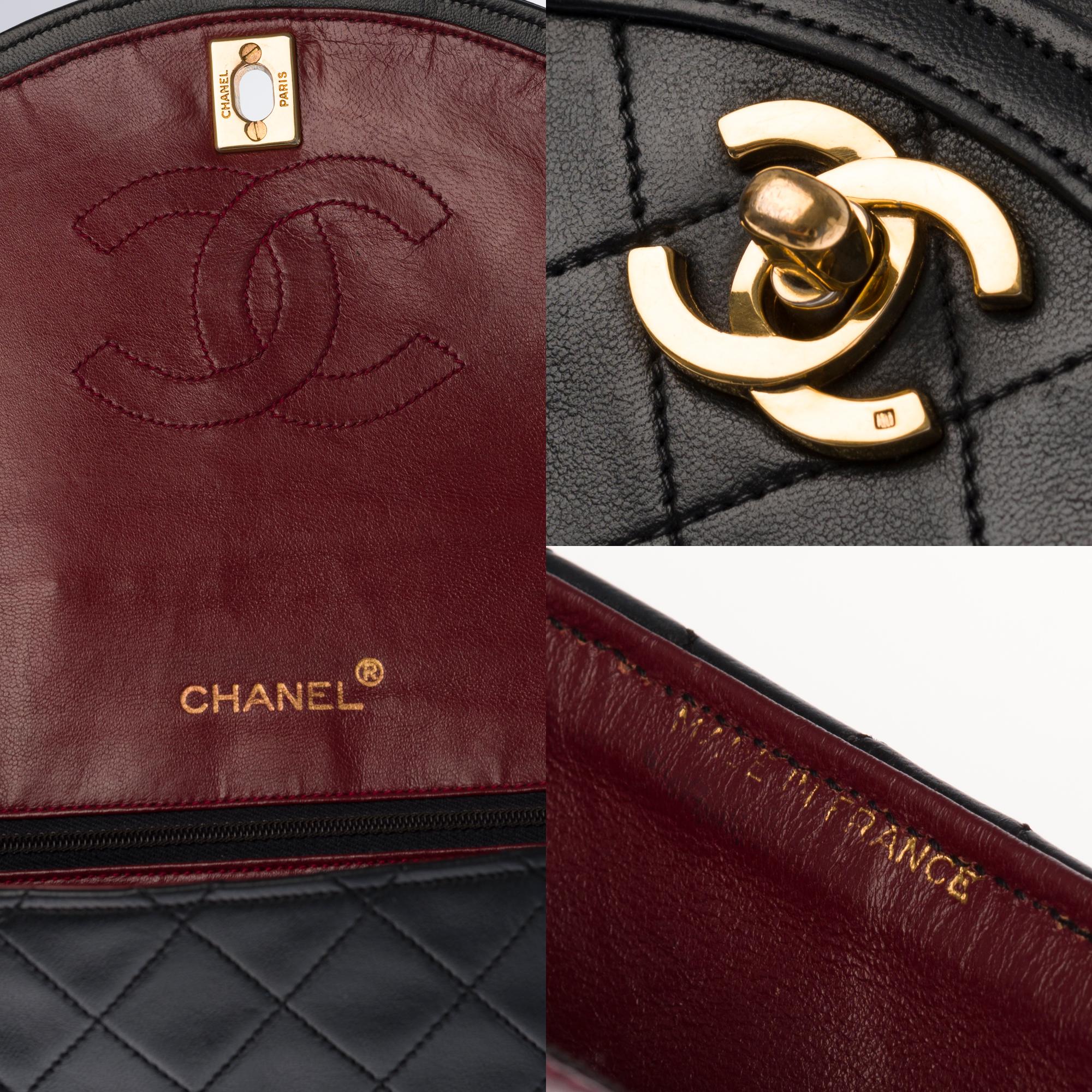 Women's Chanel Classic Shoulder bag in black quilted leather and gold hardware